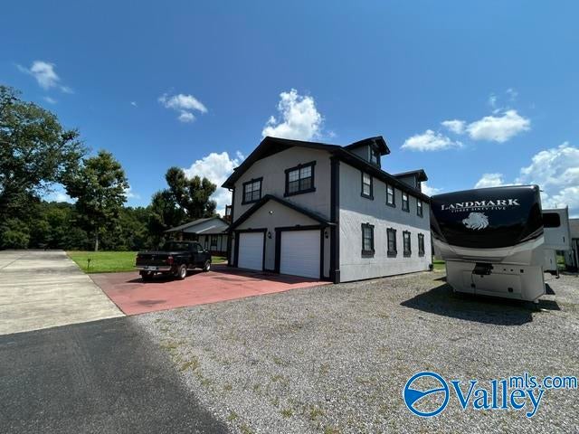 411 Longview Drive — photo