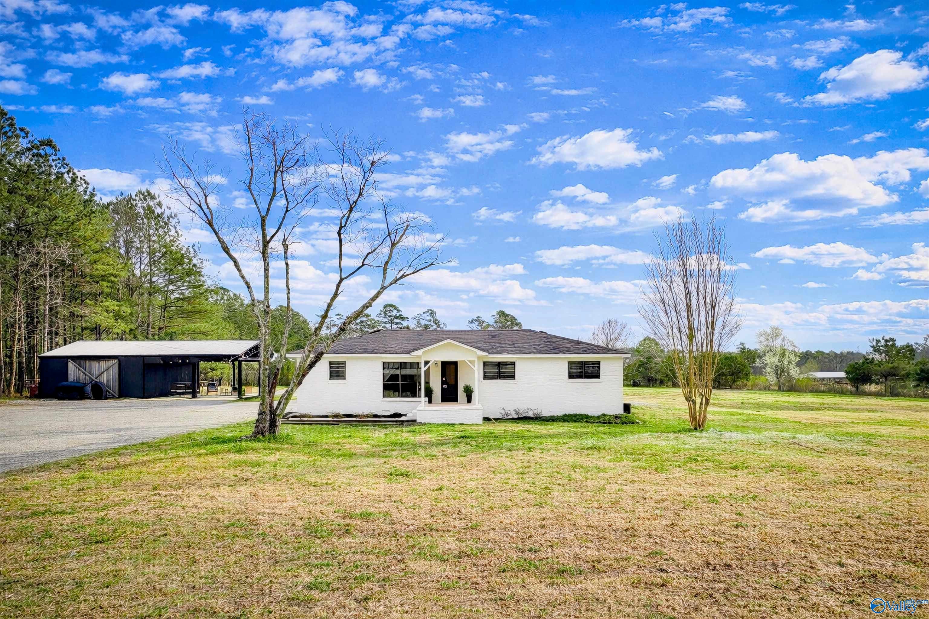 3210 Holmes Road — photo