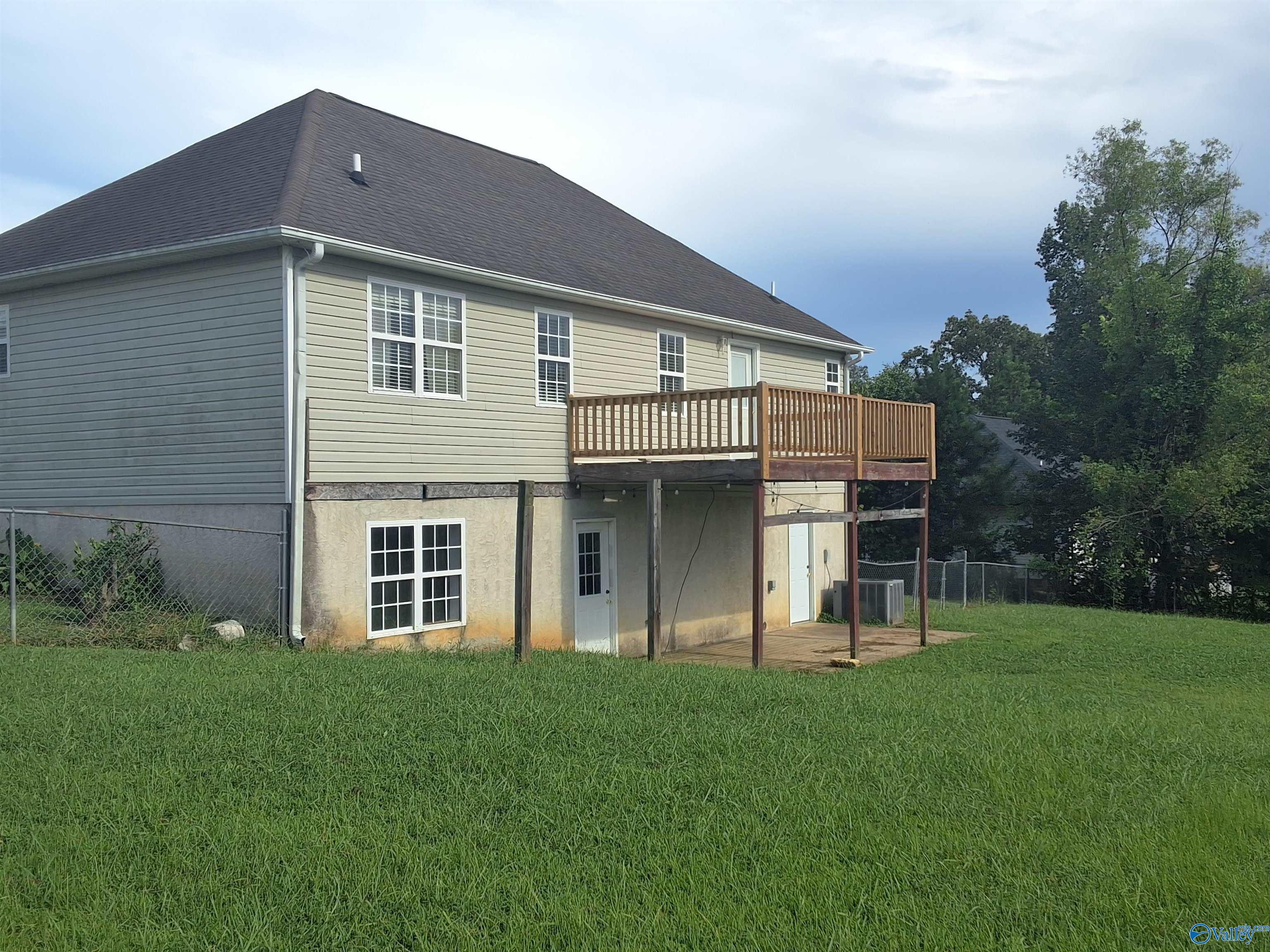 2420 Cedar Ridge Circle, Hokes Bluff, AL 35903 — photo 2