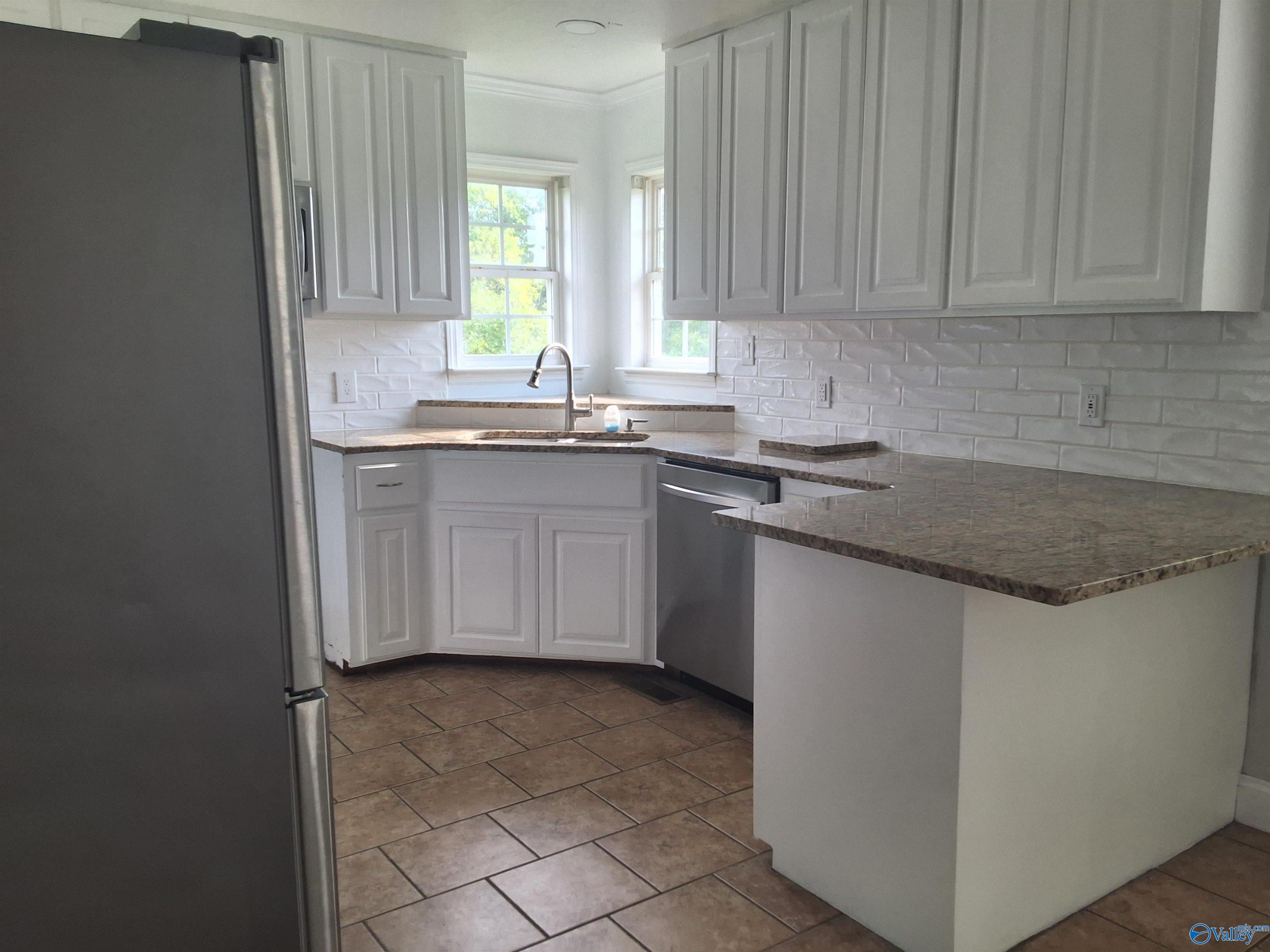 2420 Cedar Ridge Circle, Hokes Bluff, AL 35903 — photo 3