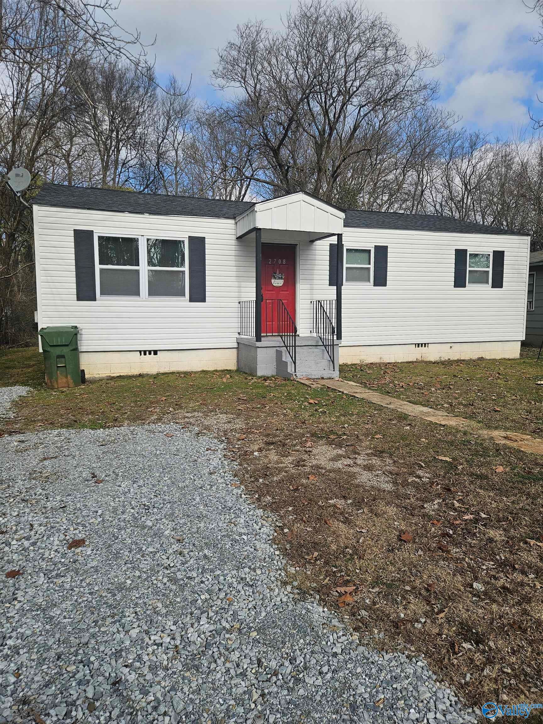 2708 NW Cave Avenue — photo