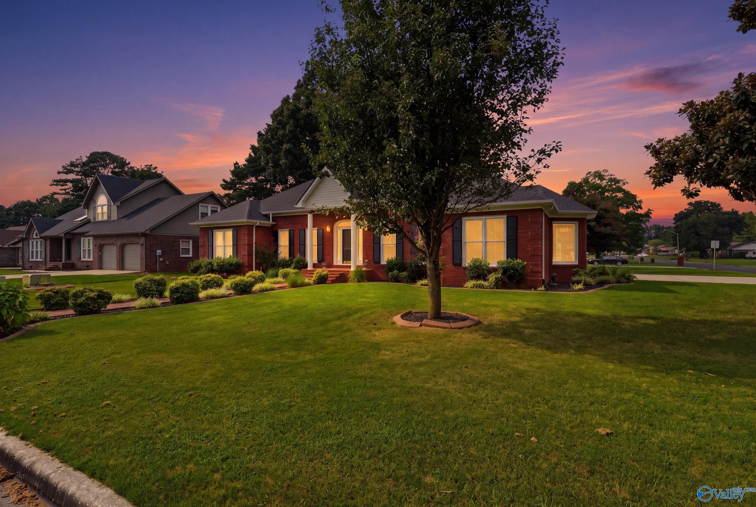 2302 Cumberland Place SW, Decatur, AL 35603 — photo 2