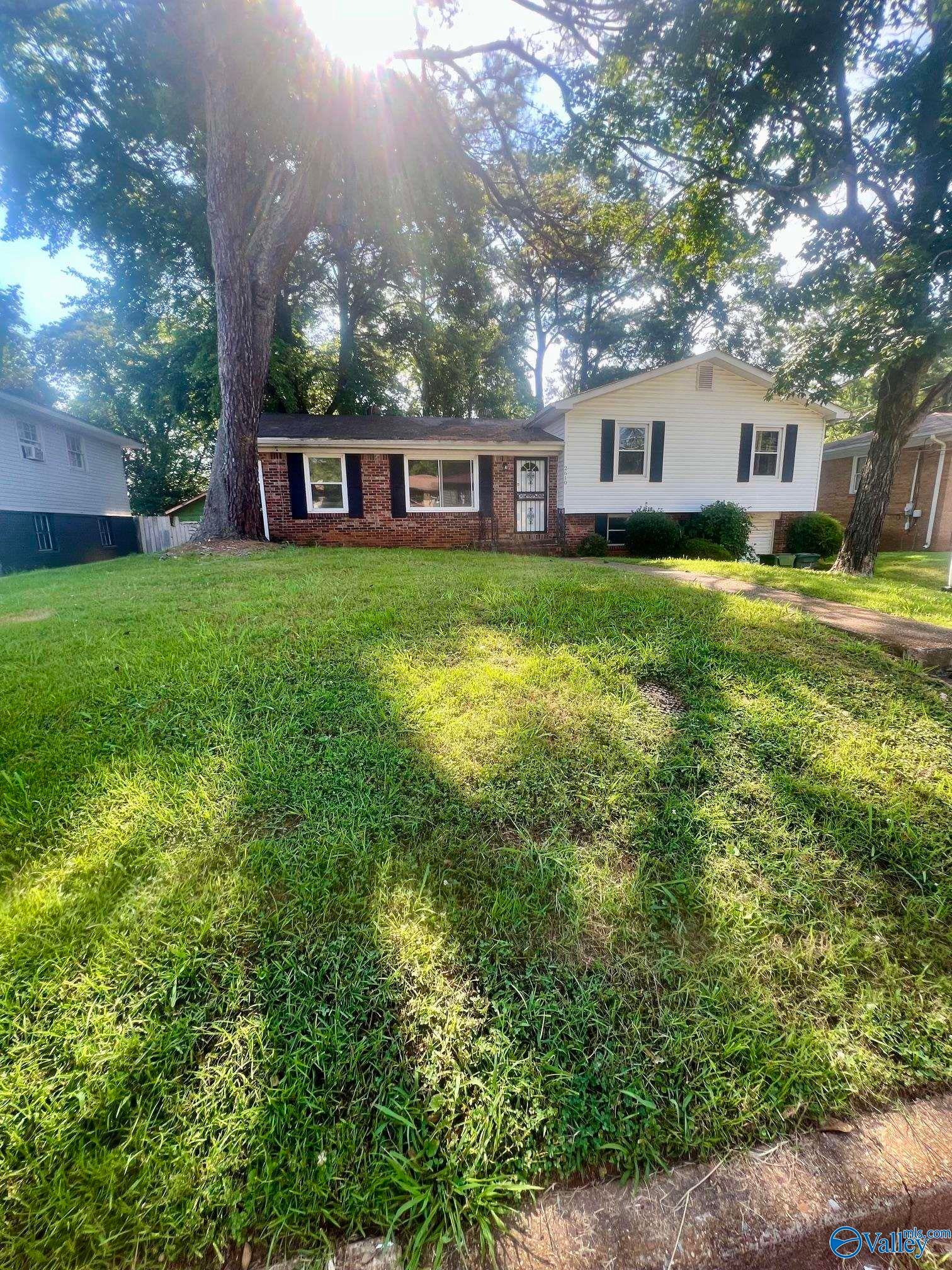 2610 Rockwell Road NW — photo
