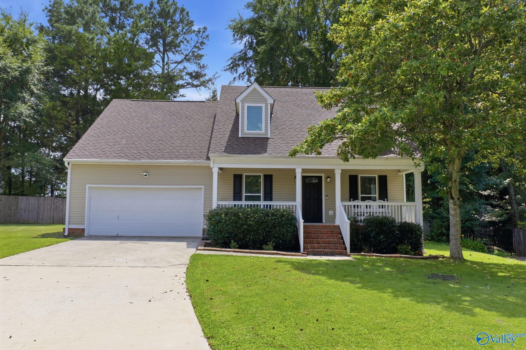110 Potomac Circle — photo
