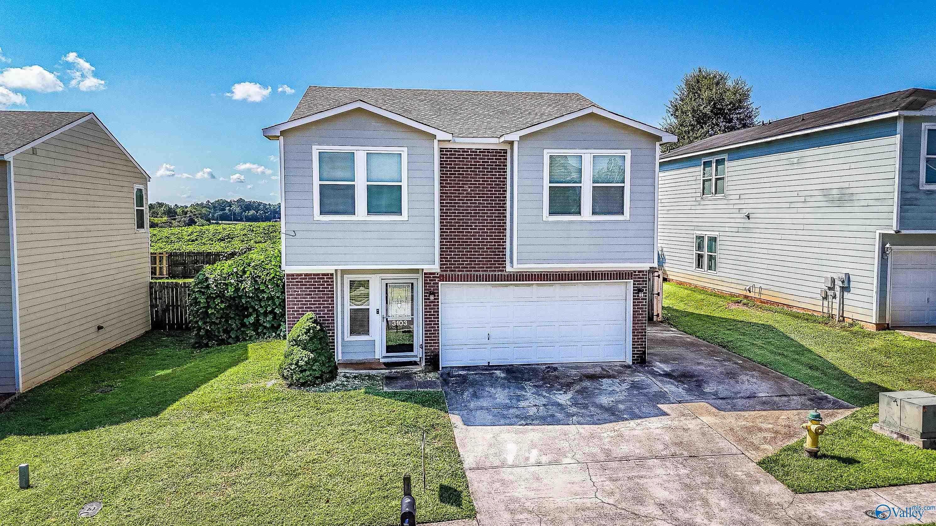 3103 Avalon Lake Drive — photo