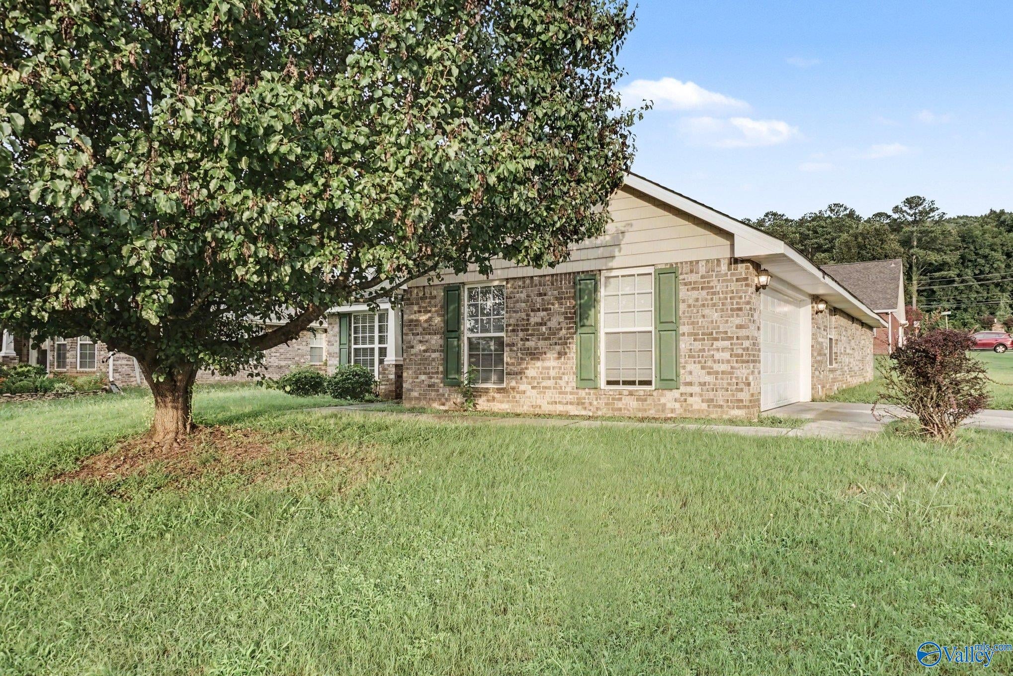 2404 Slatemill Drive SW — photo