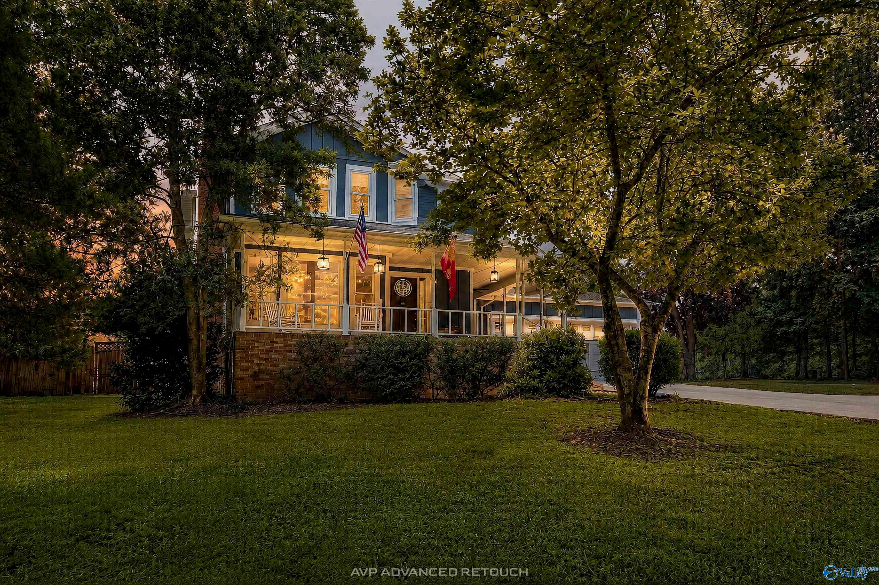 2151 Bluff Street NW — photo