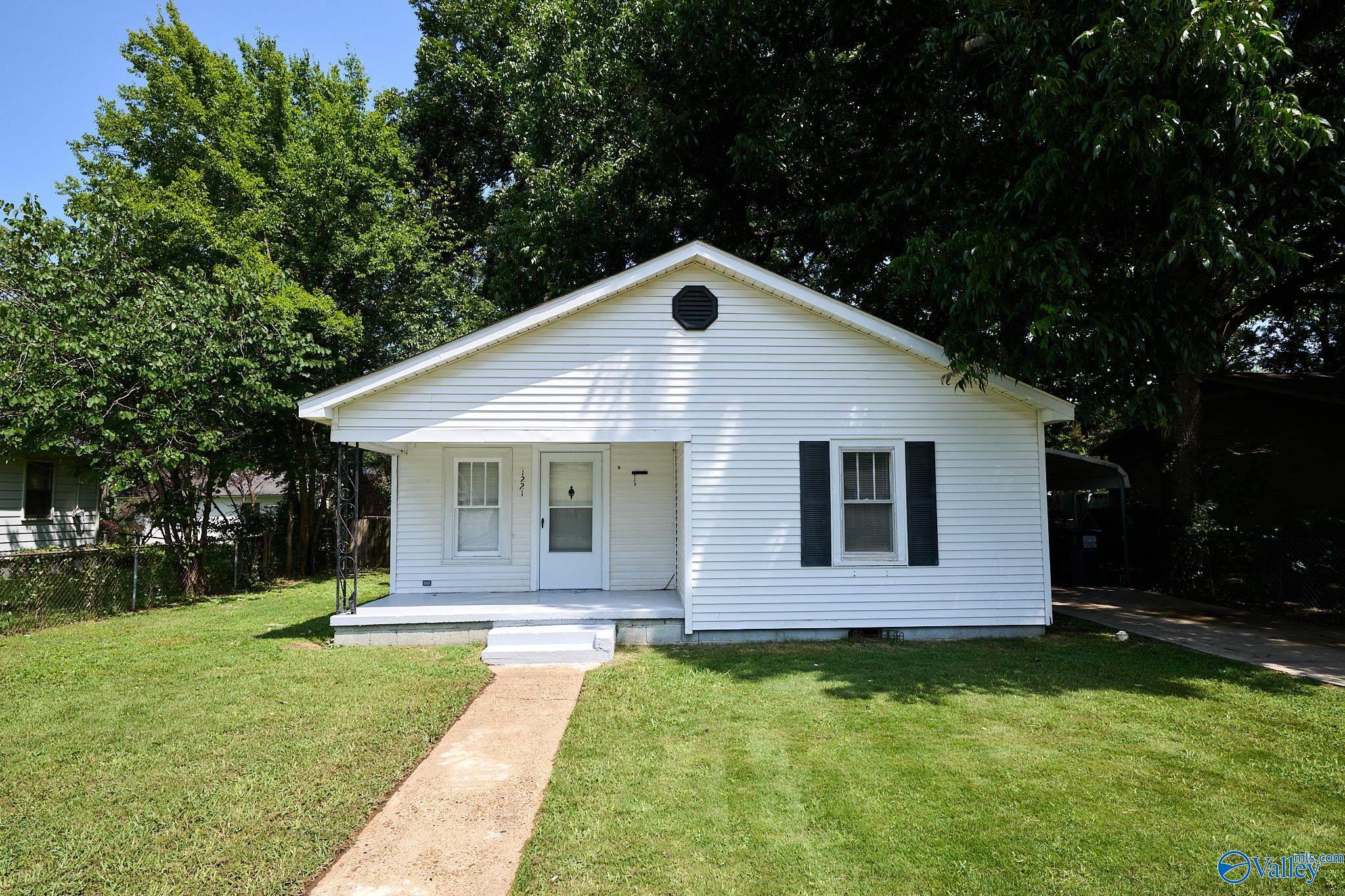 1221 Halsey Avenue — photo