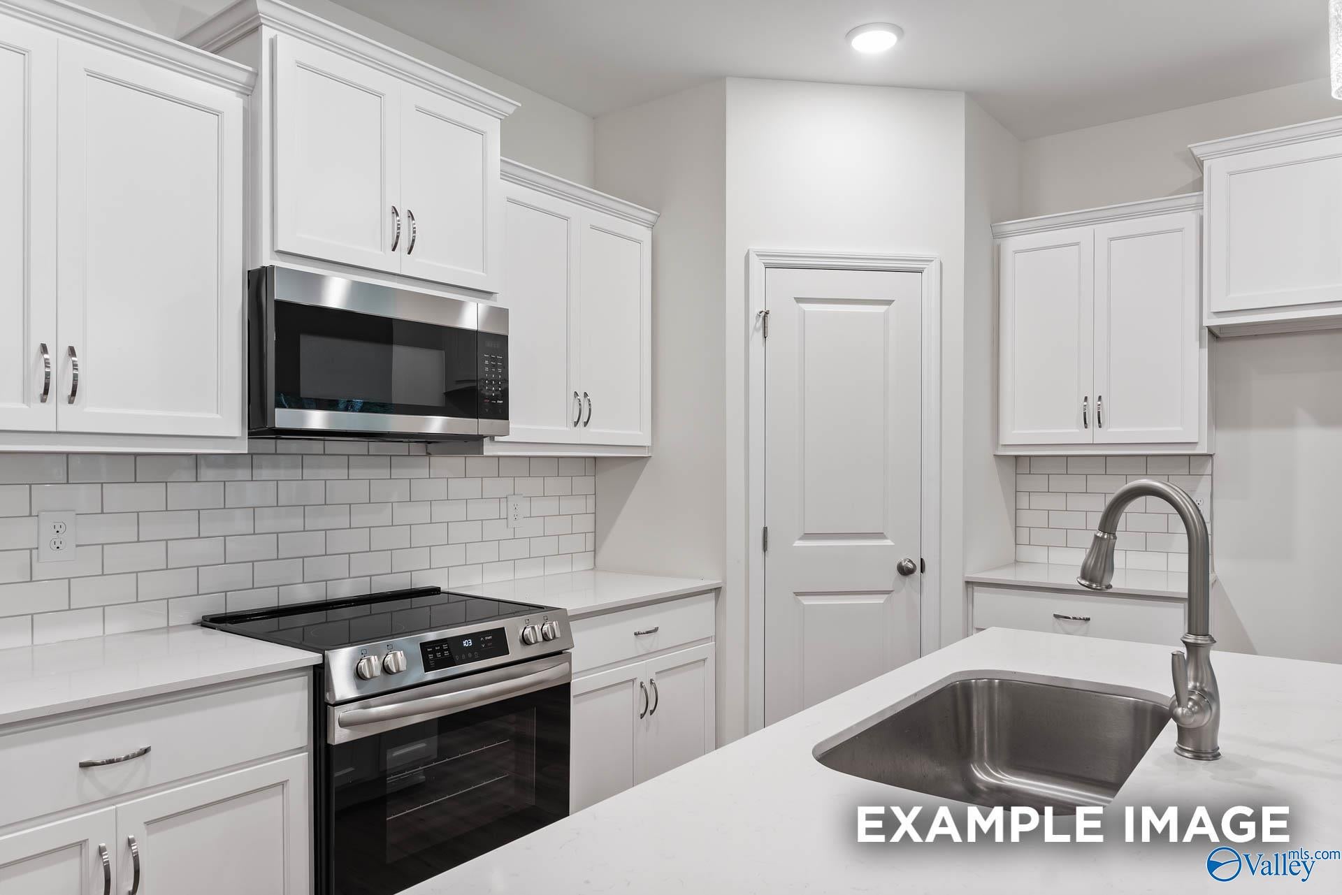 2205 Spragins Loop NW — photo
