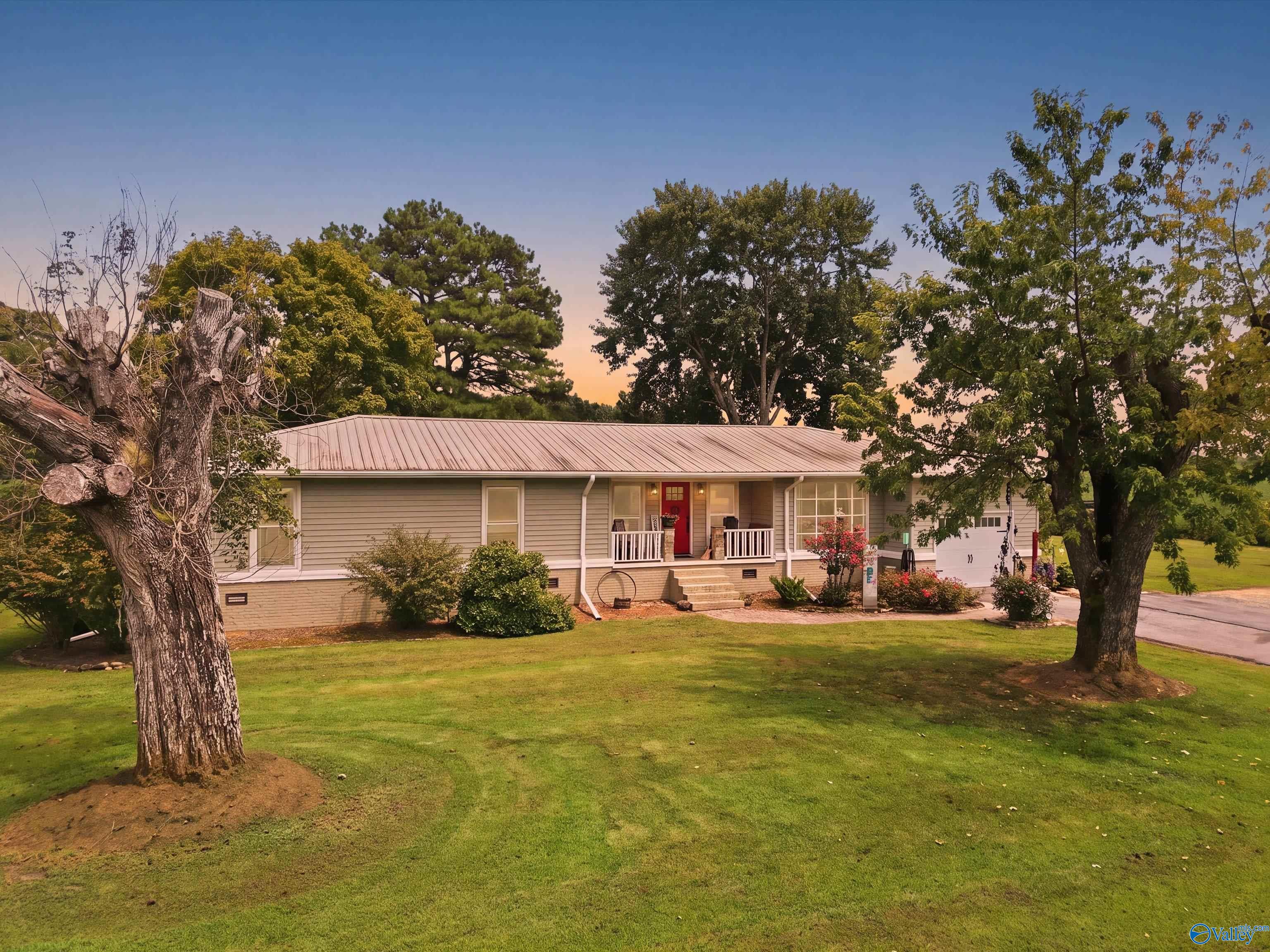 25360 Oak Grove Road — photo