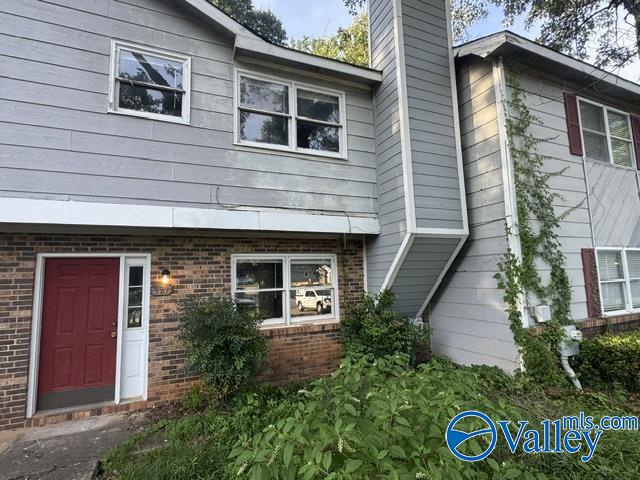 389 Oakland Road — photo