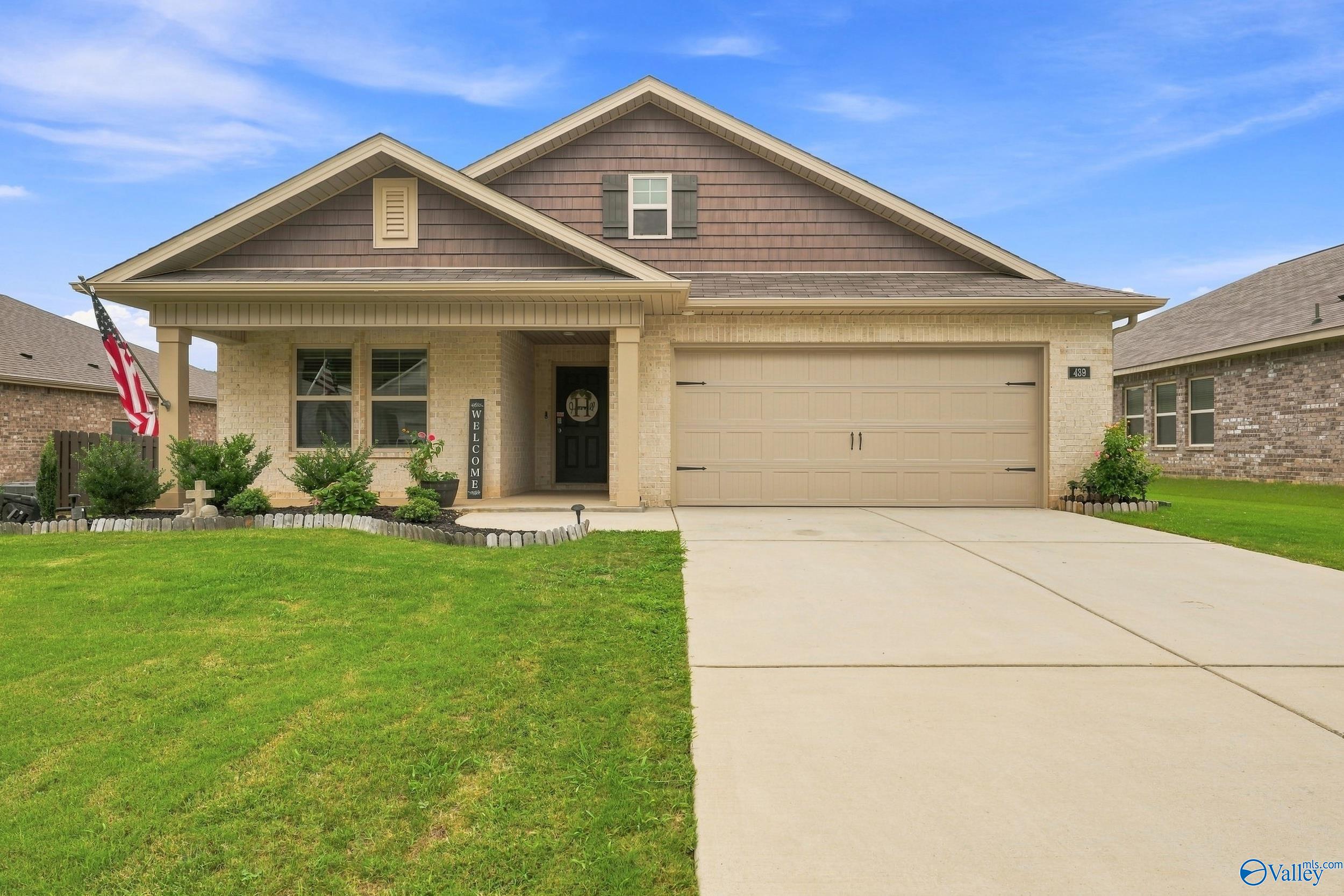 439 Jackson Point Circle — photo