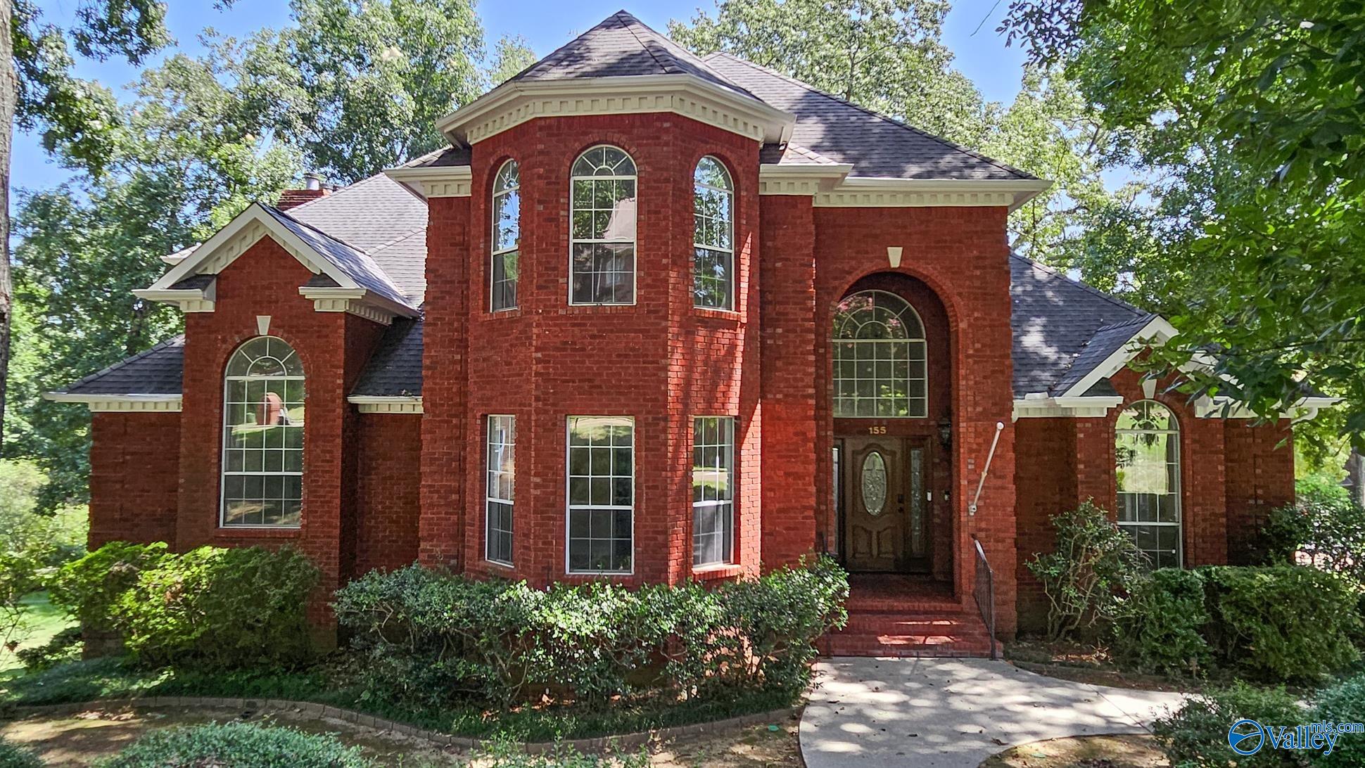 155 Heritage Lane — photo