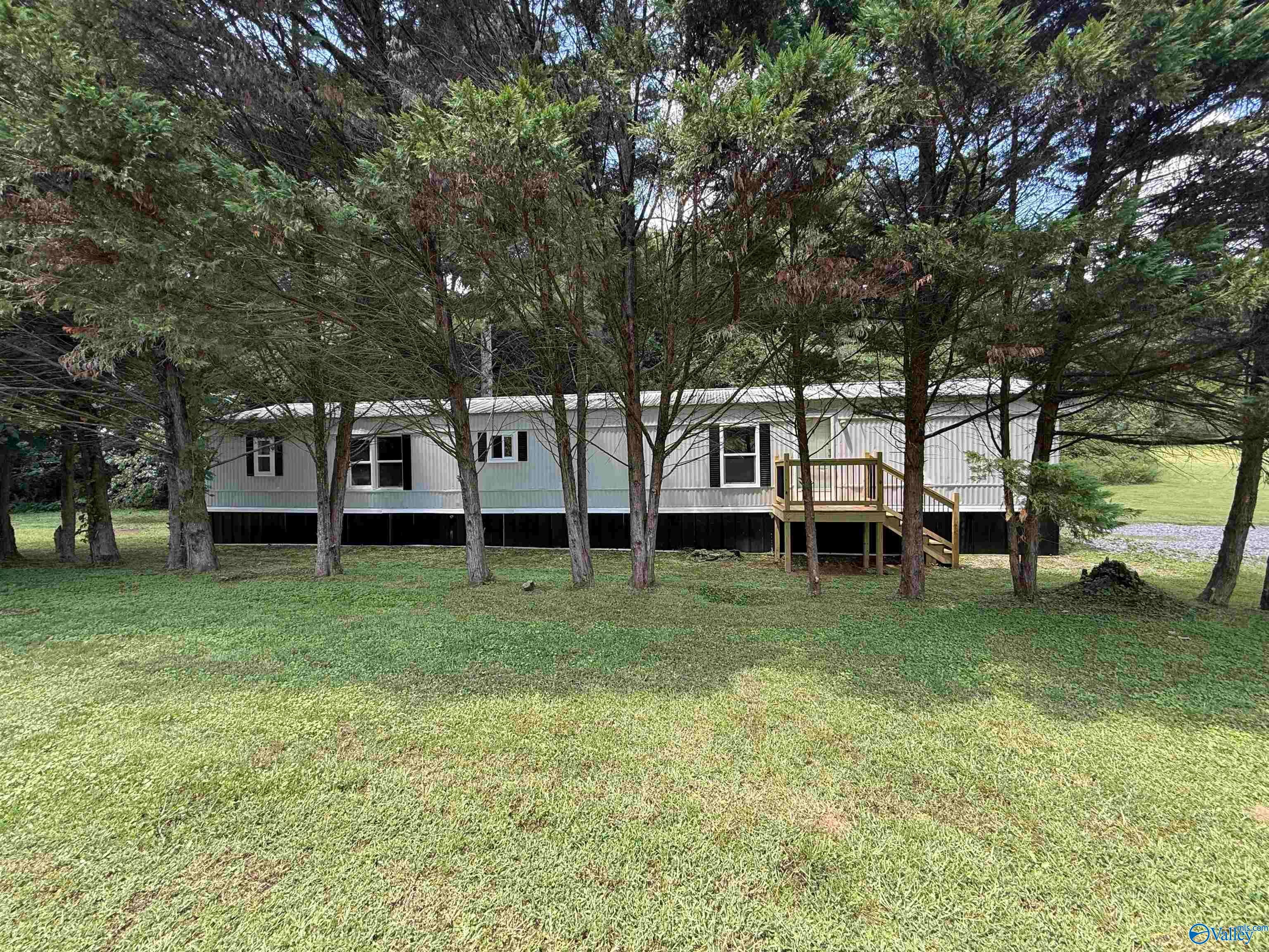2043 County Road 44 — photo