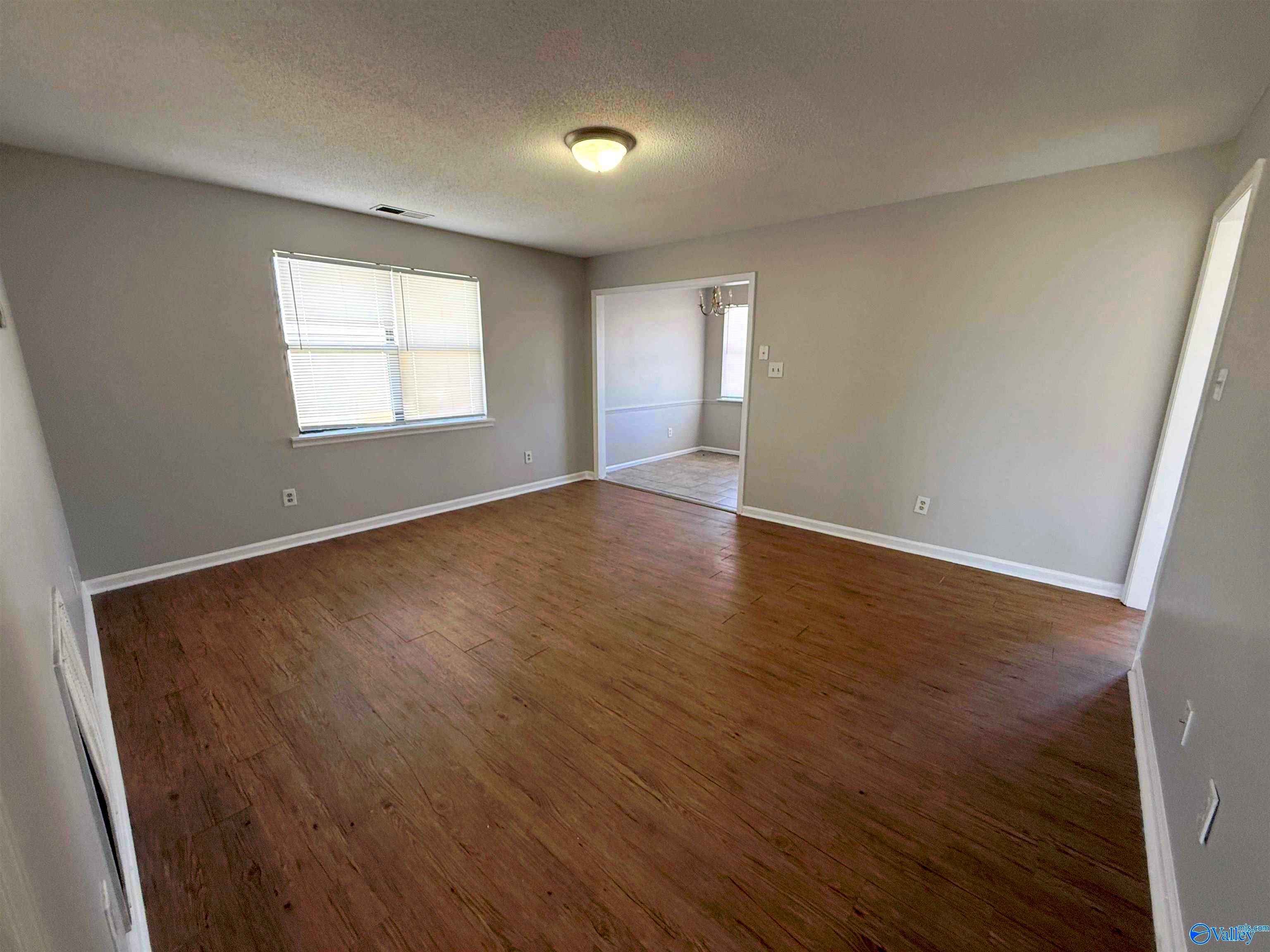 1809 Ororke Lane SW D — photo