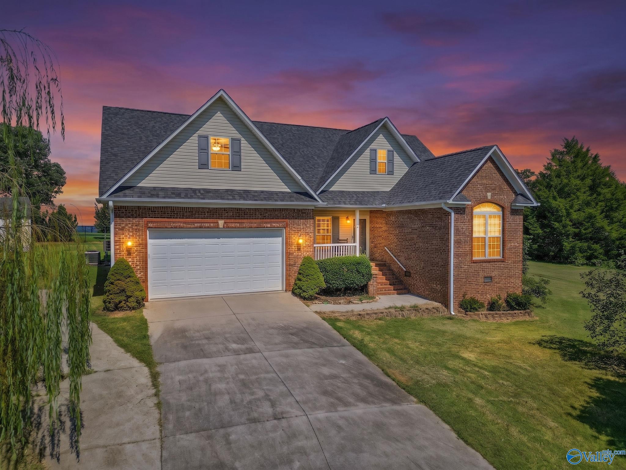 92 Lake Ridge Circle — photo