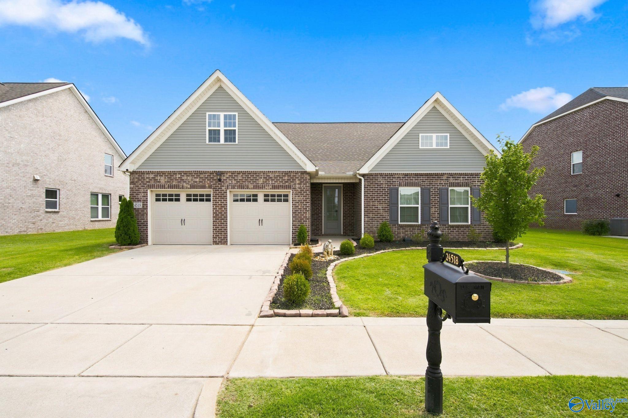 24518 Beacon Circle — photo