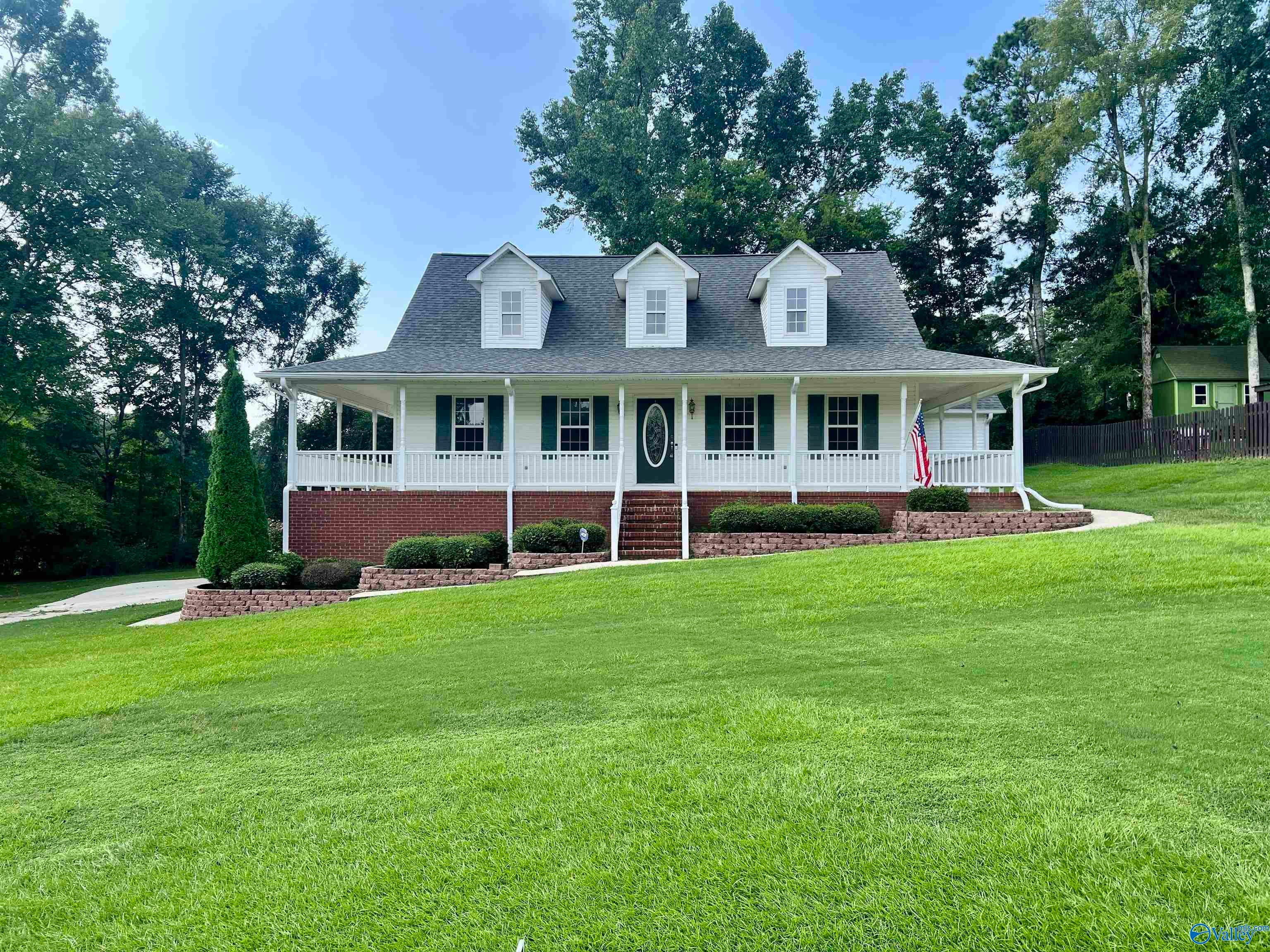 22926 Horseshoe Bend — photo