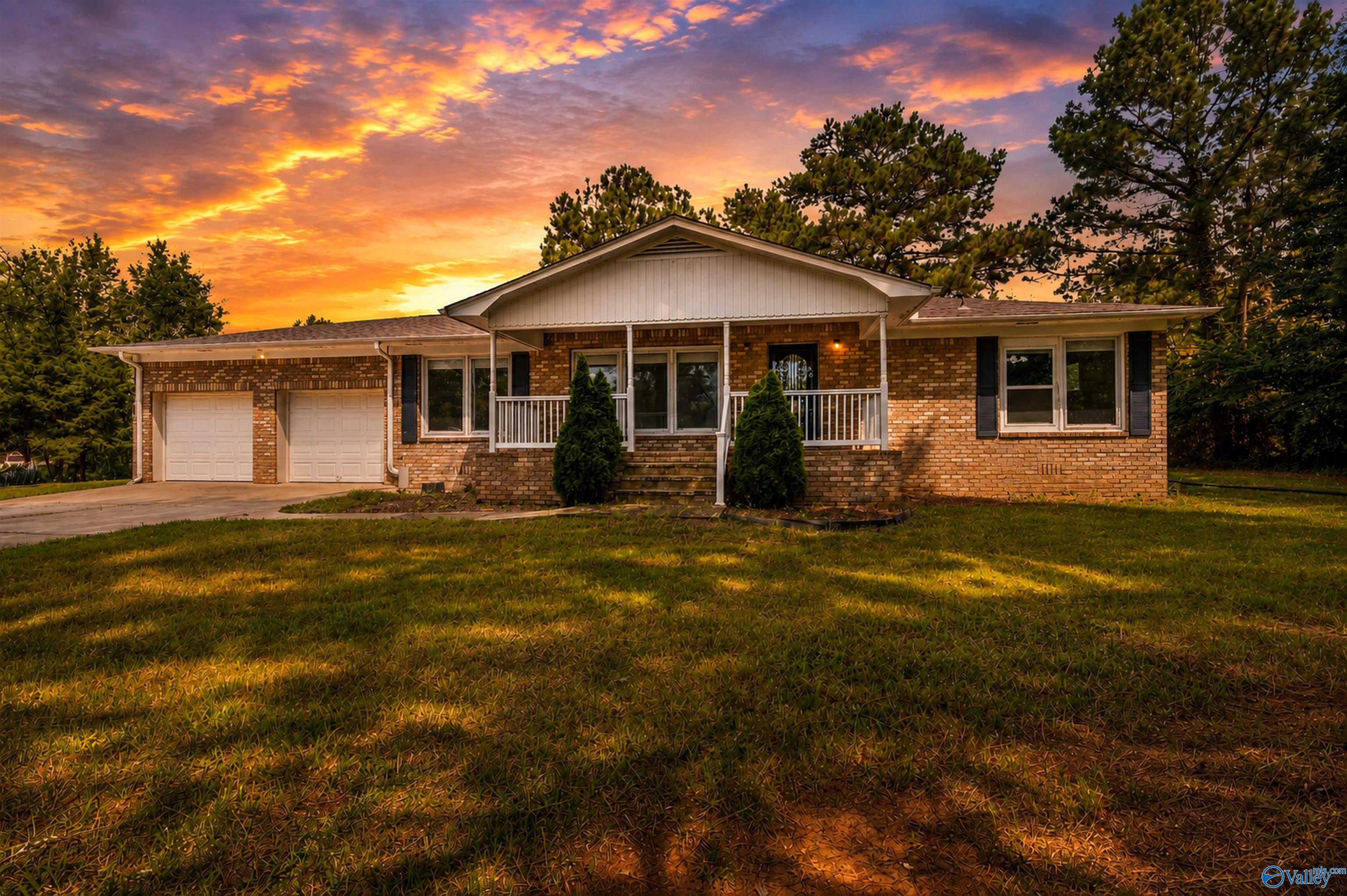 155 W Highlander Road — photo
