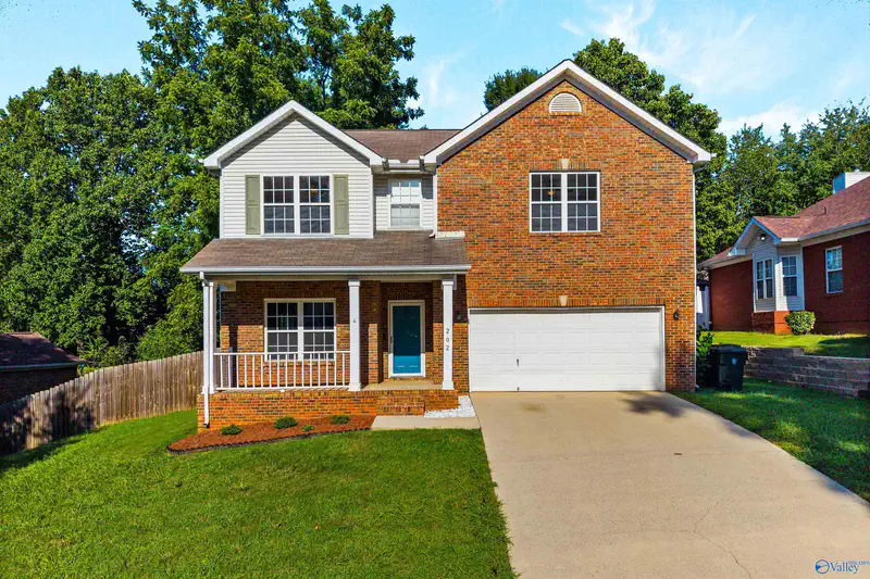 202 Bridgeway Circle — photo