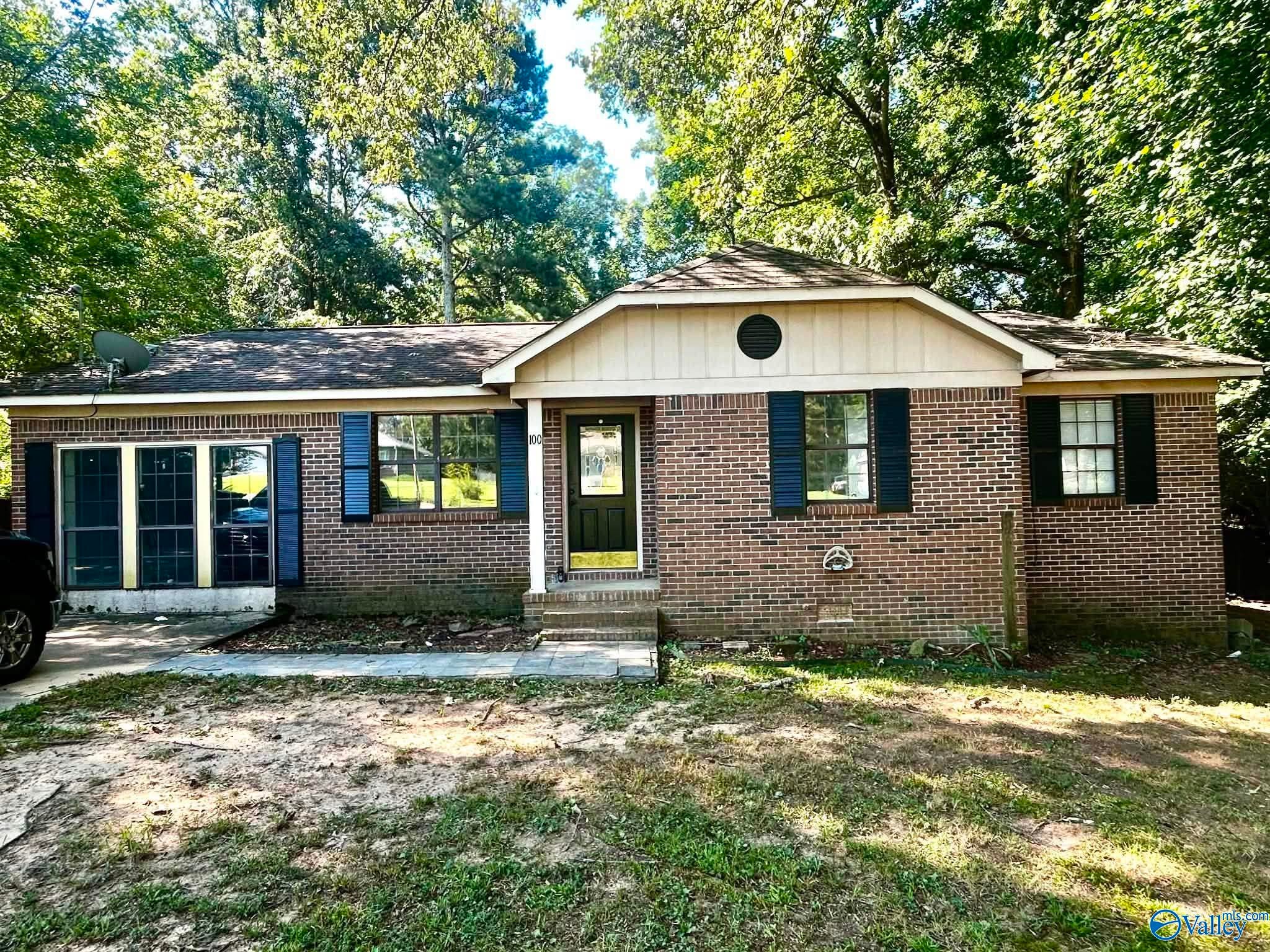 100 Whisperwood Drive — photo