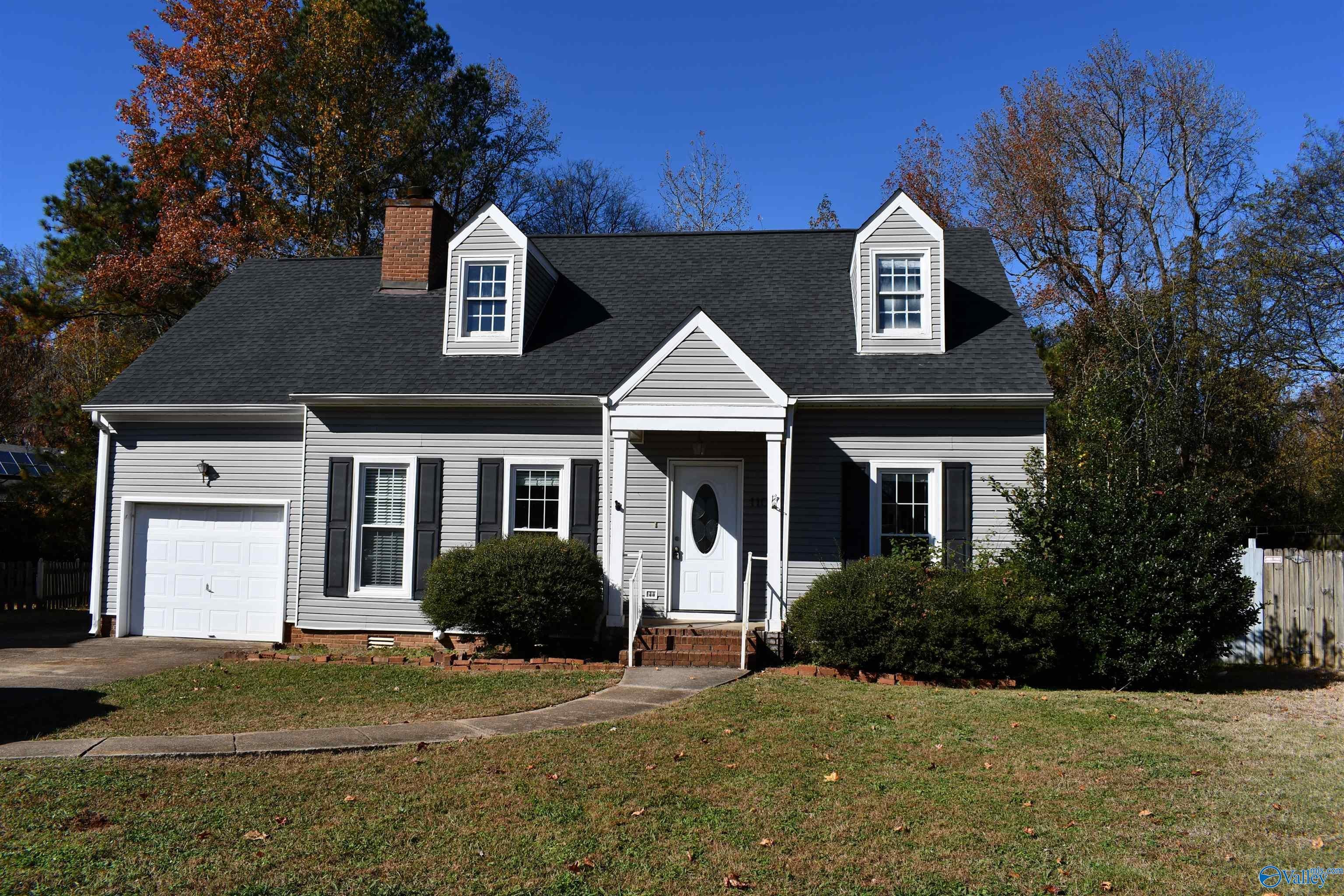 110 Norfolk Circle — photo