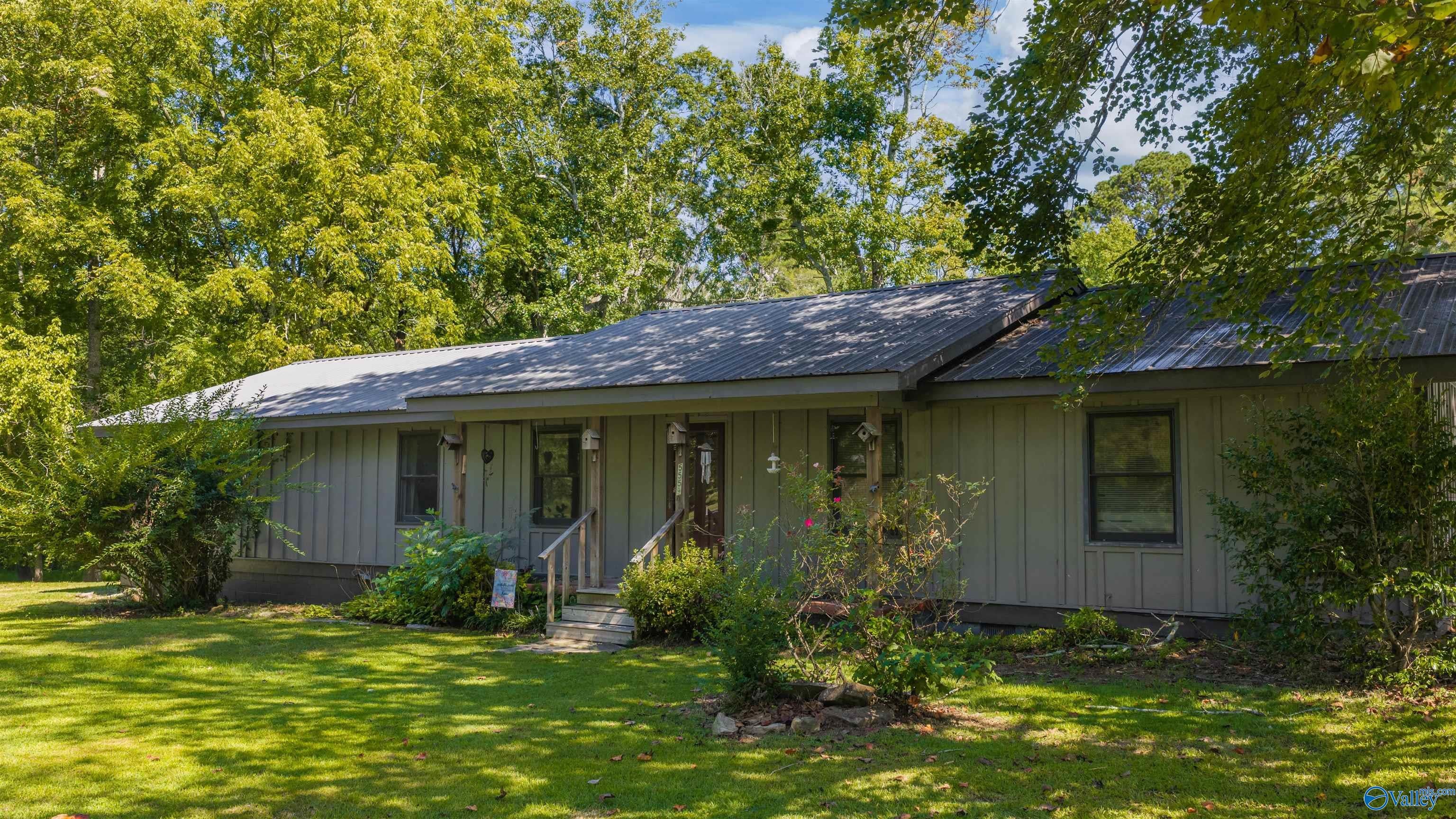 5559 E River Road — photo
