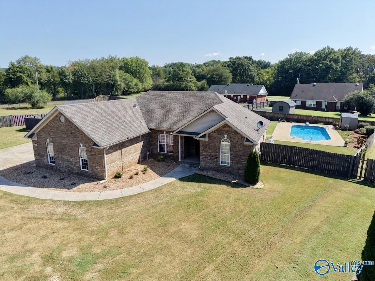 233 Bonaire Drive — photo