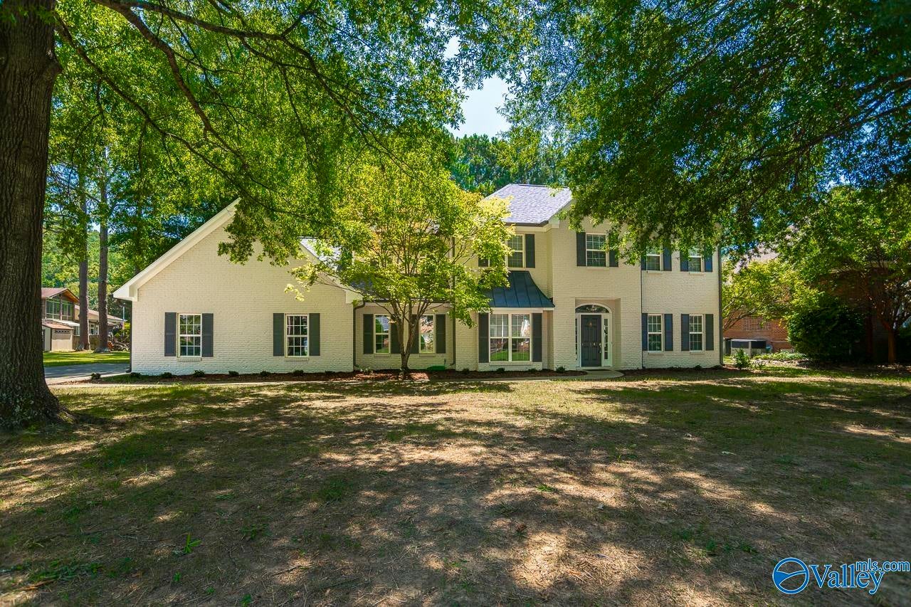 1314 Briar Hollow Trail SE — photo