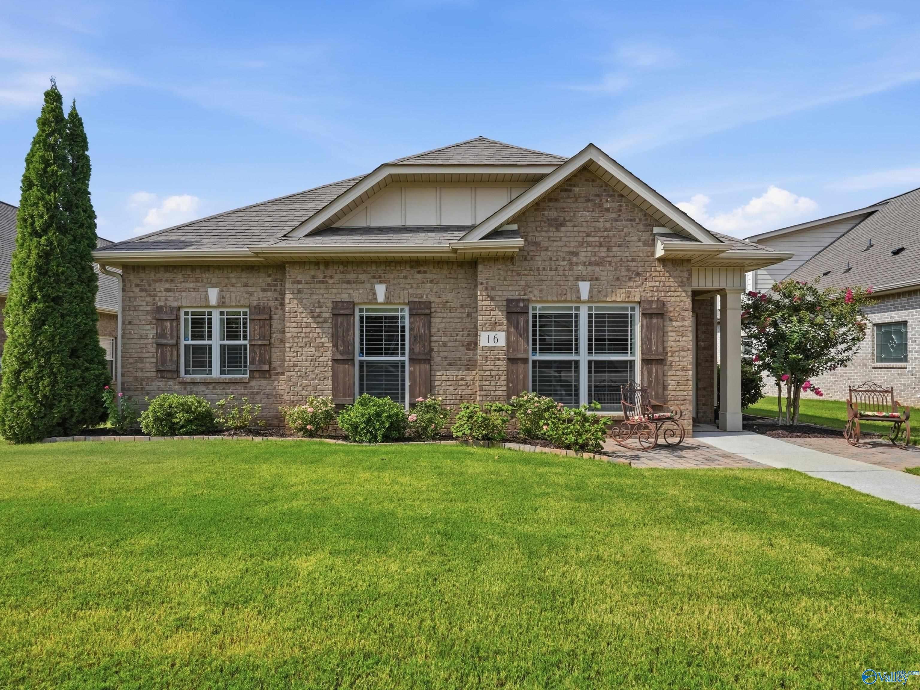 16 Cypress Grove Lane — photo