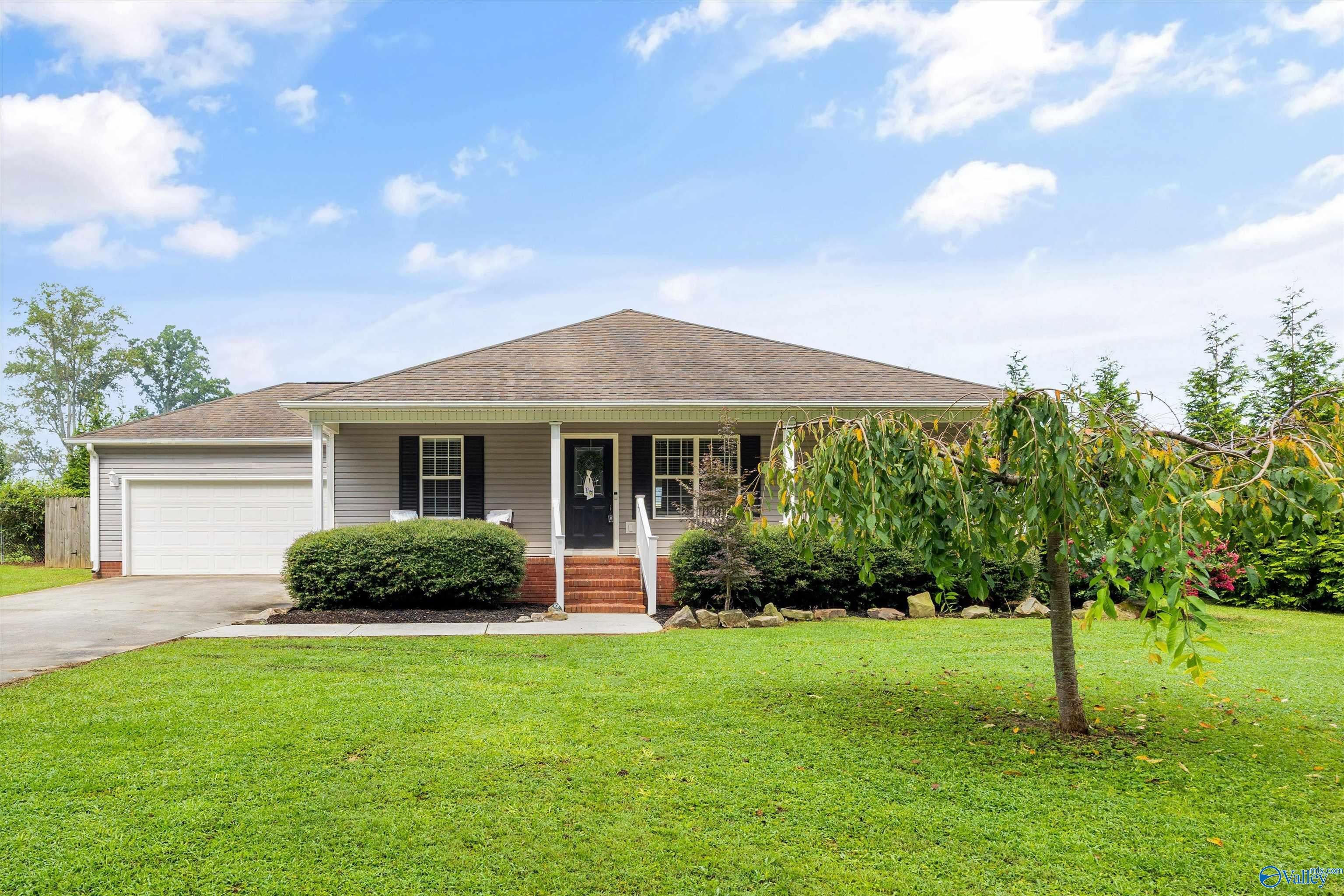 106 Belair Drive — photo