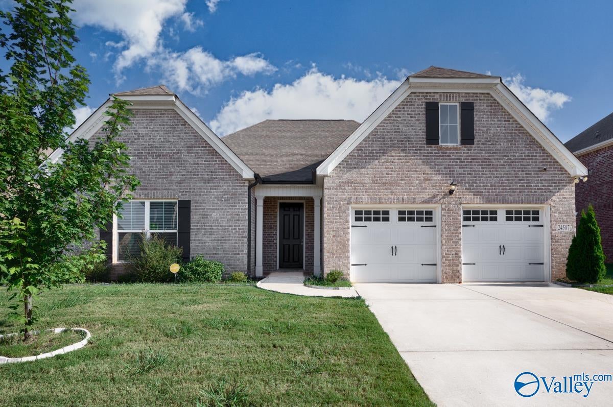 24587 Beacon Circle — photo