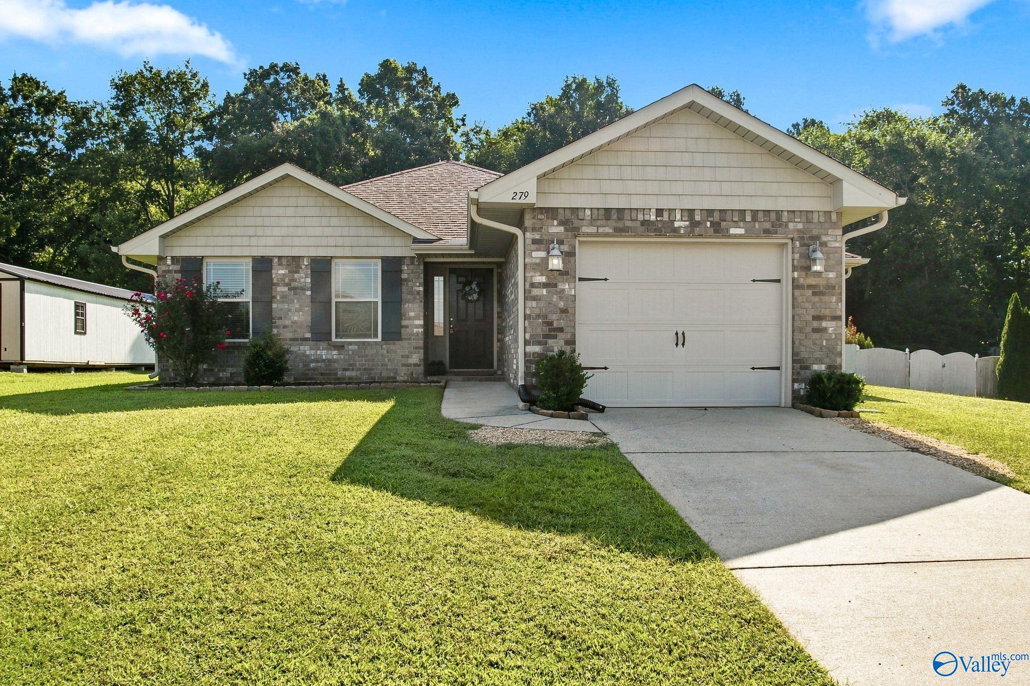 279 Lazy Oak Drive — photo