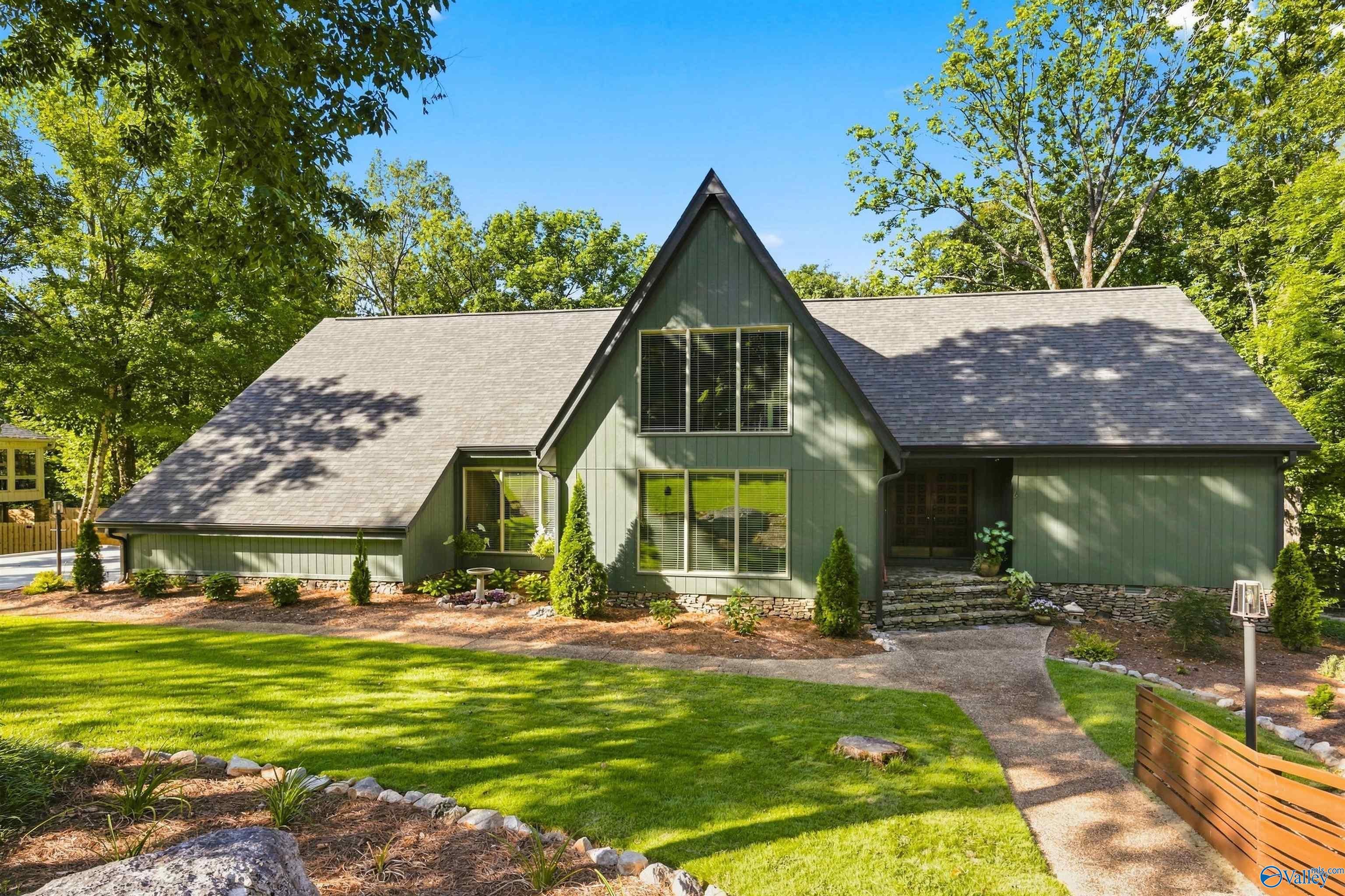 1220 Deborah Drive SE — photo