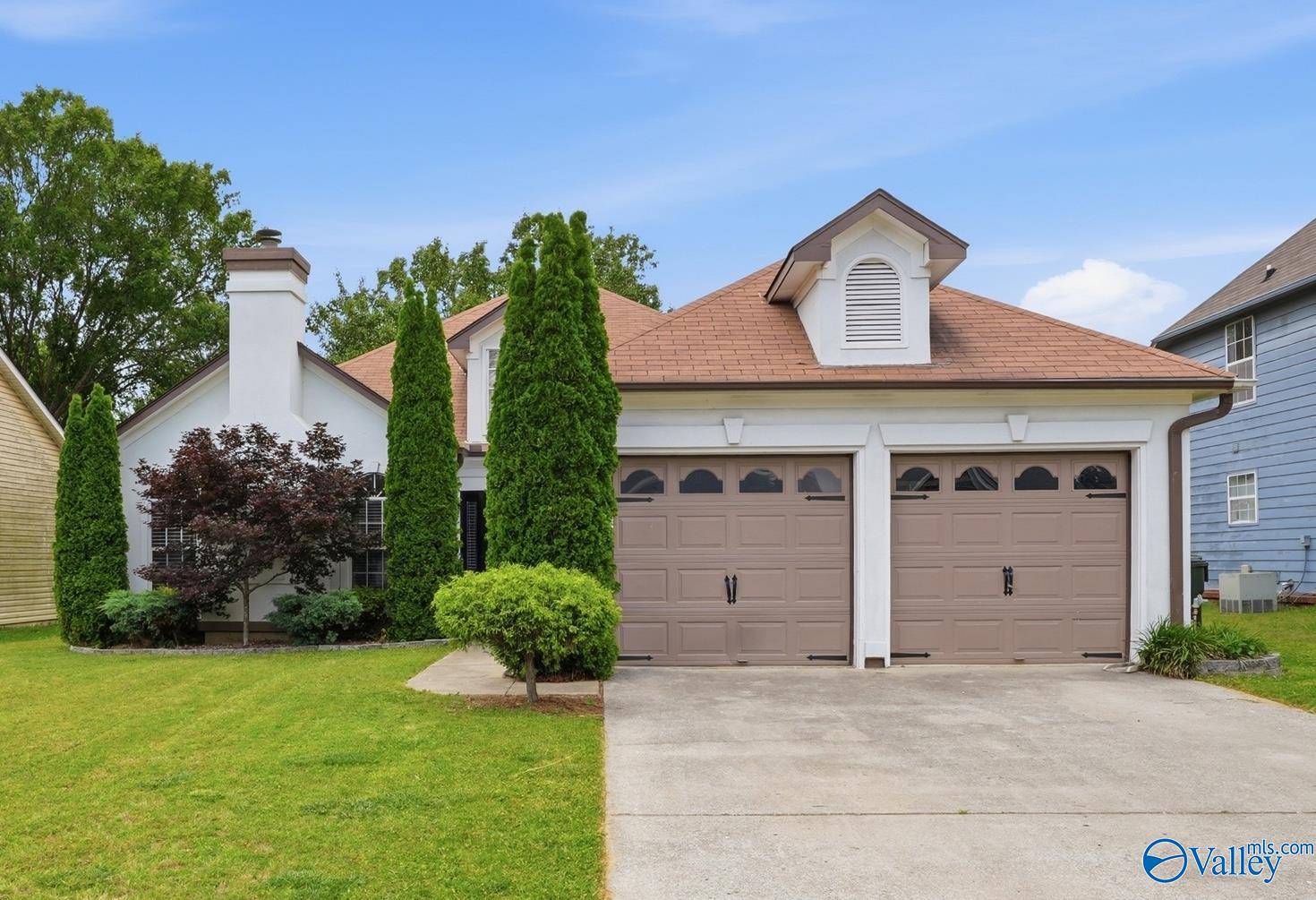 105 Wildweed Court — photo