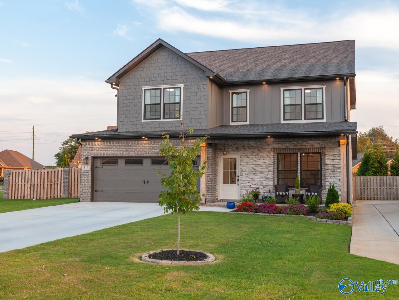 516 Wickerberry Way — photo
