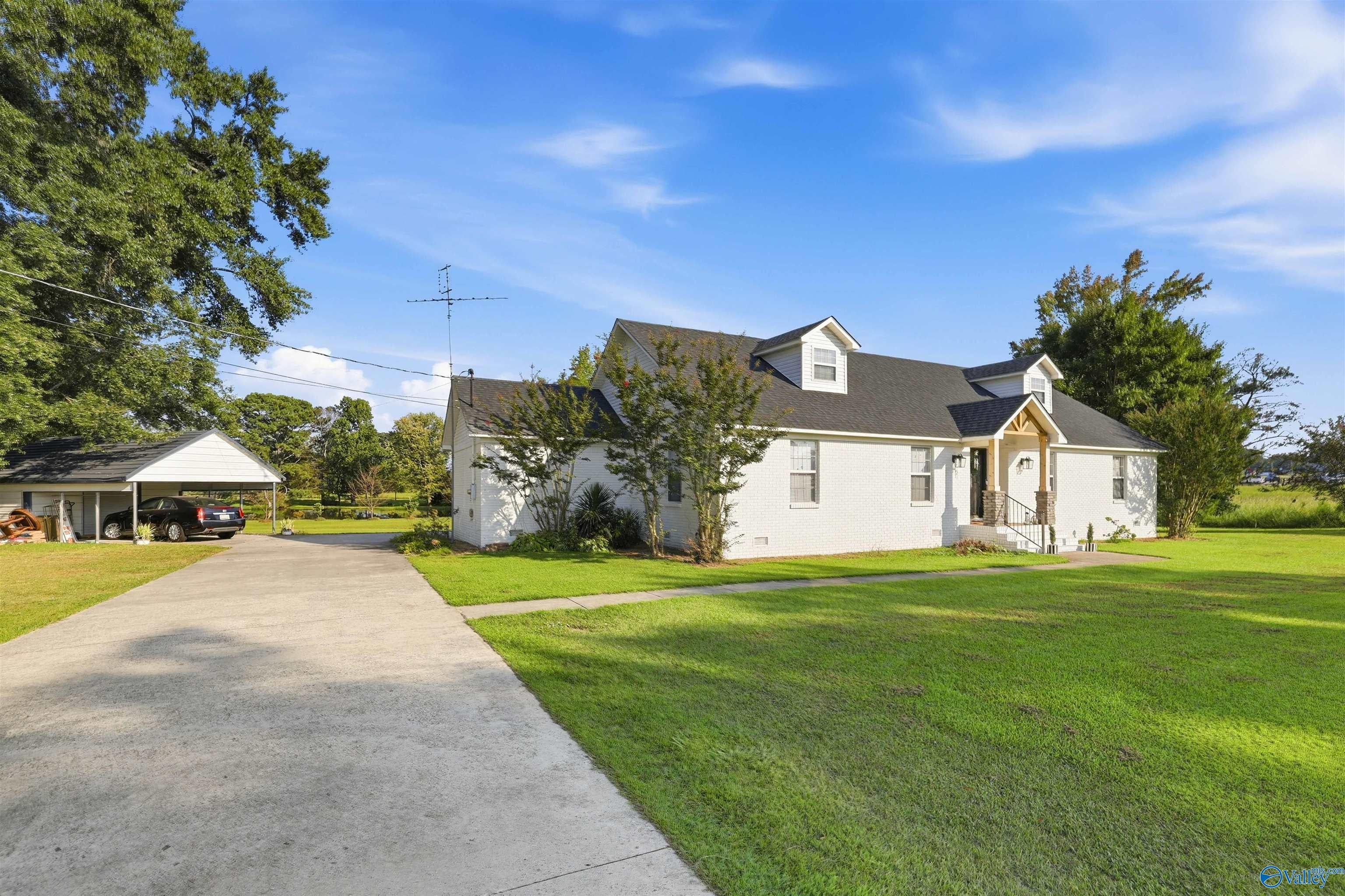 140 Sardis Drive — photo