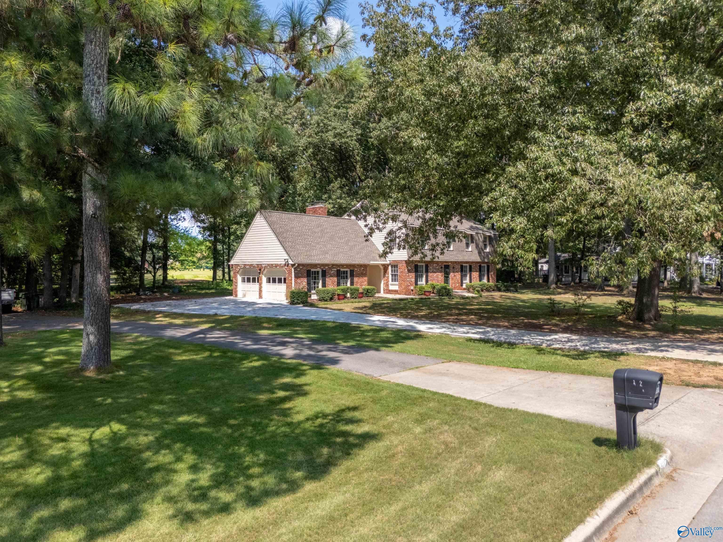 2404 Burningtree Drive SE — photo