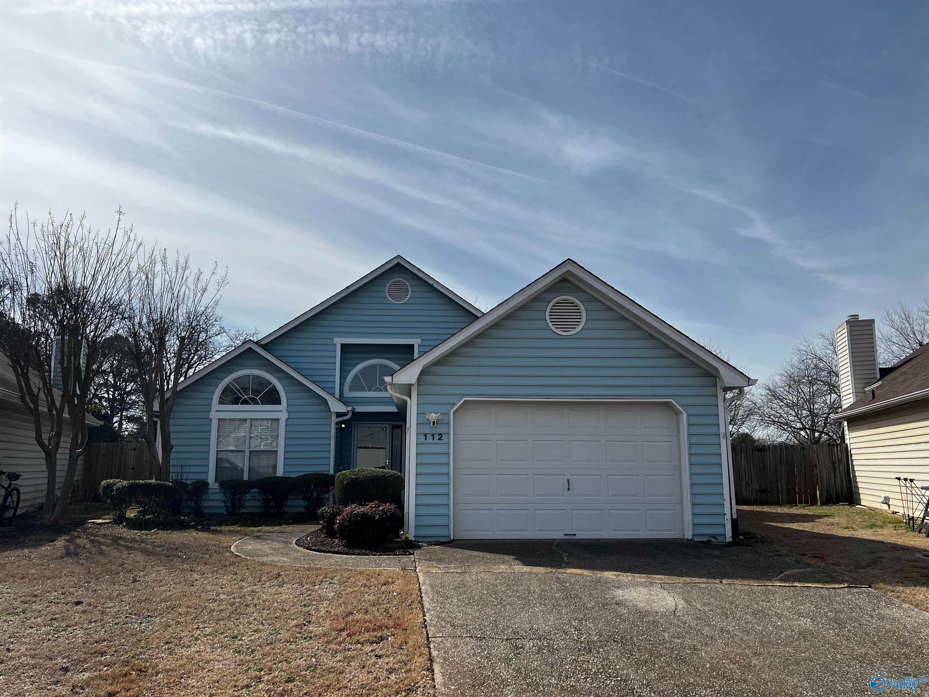 112 Lily Court — photo