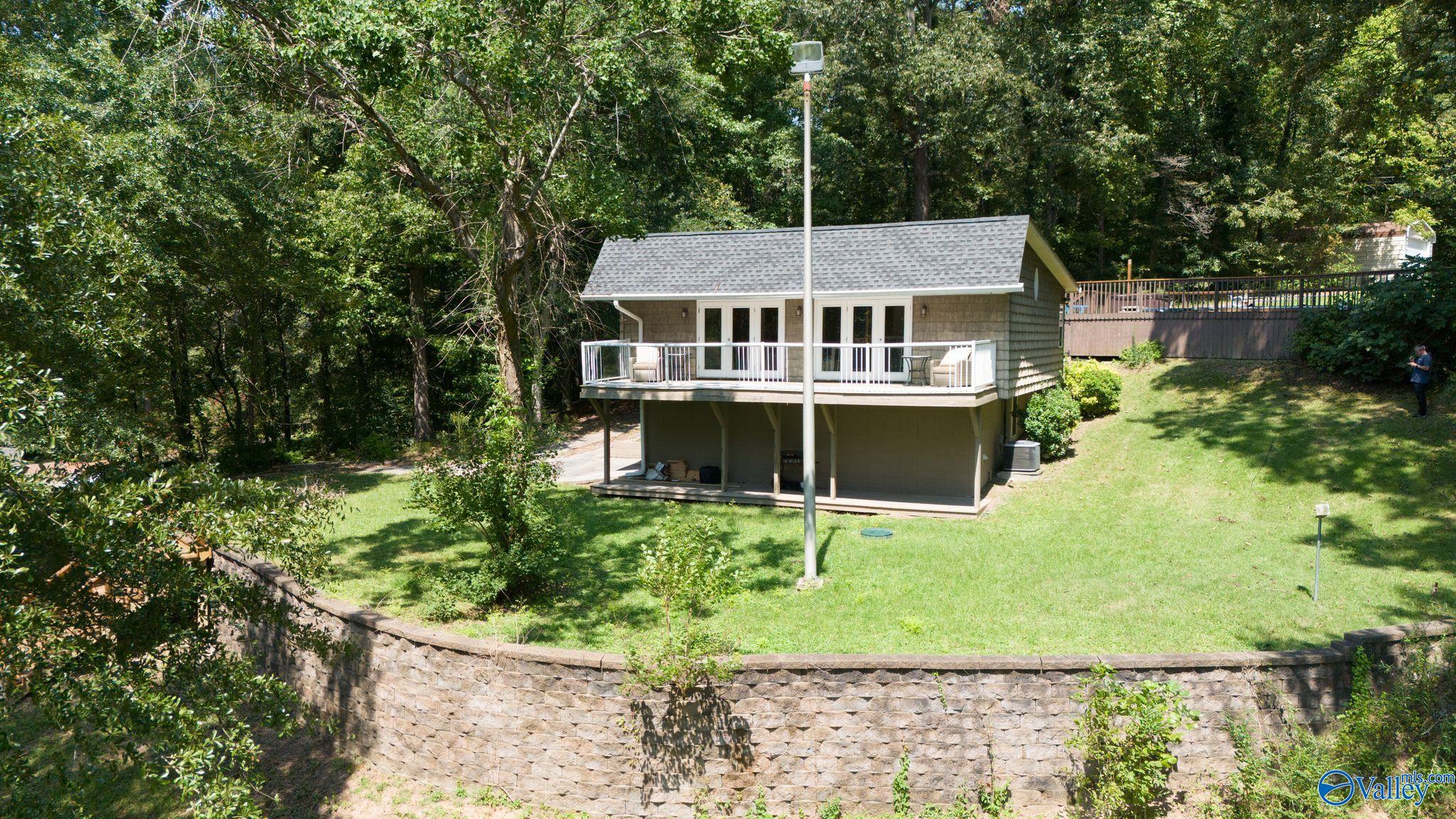 401 Douglas Drive — photo