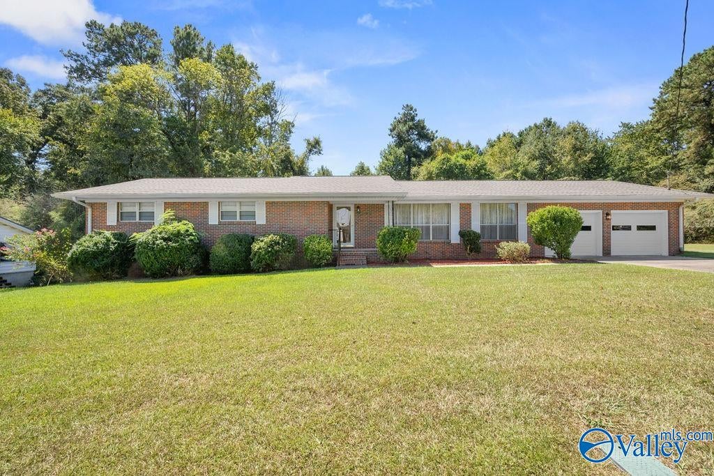 1327 Hoke Street — photo