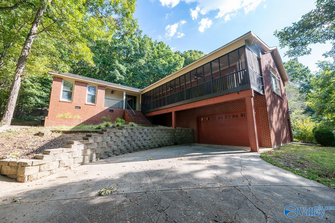 7907 Smoke Rise Road — photo