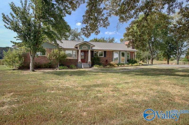 28668 Thach Road — photo