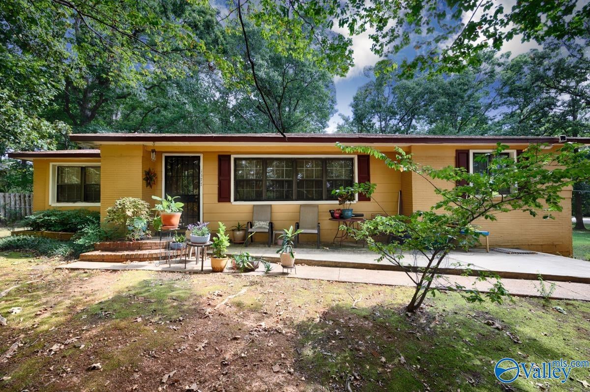 1377 Slaughter Road — photo