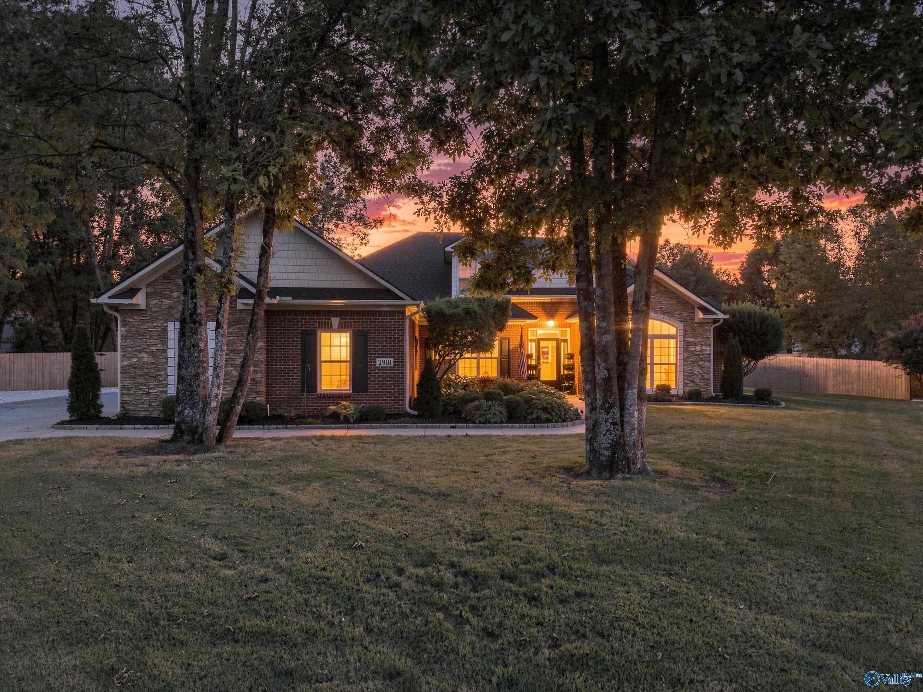 2901 Winterberry Way SE — photo