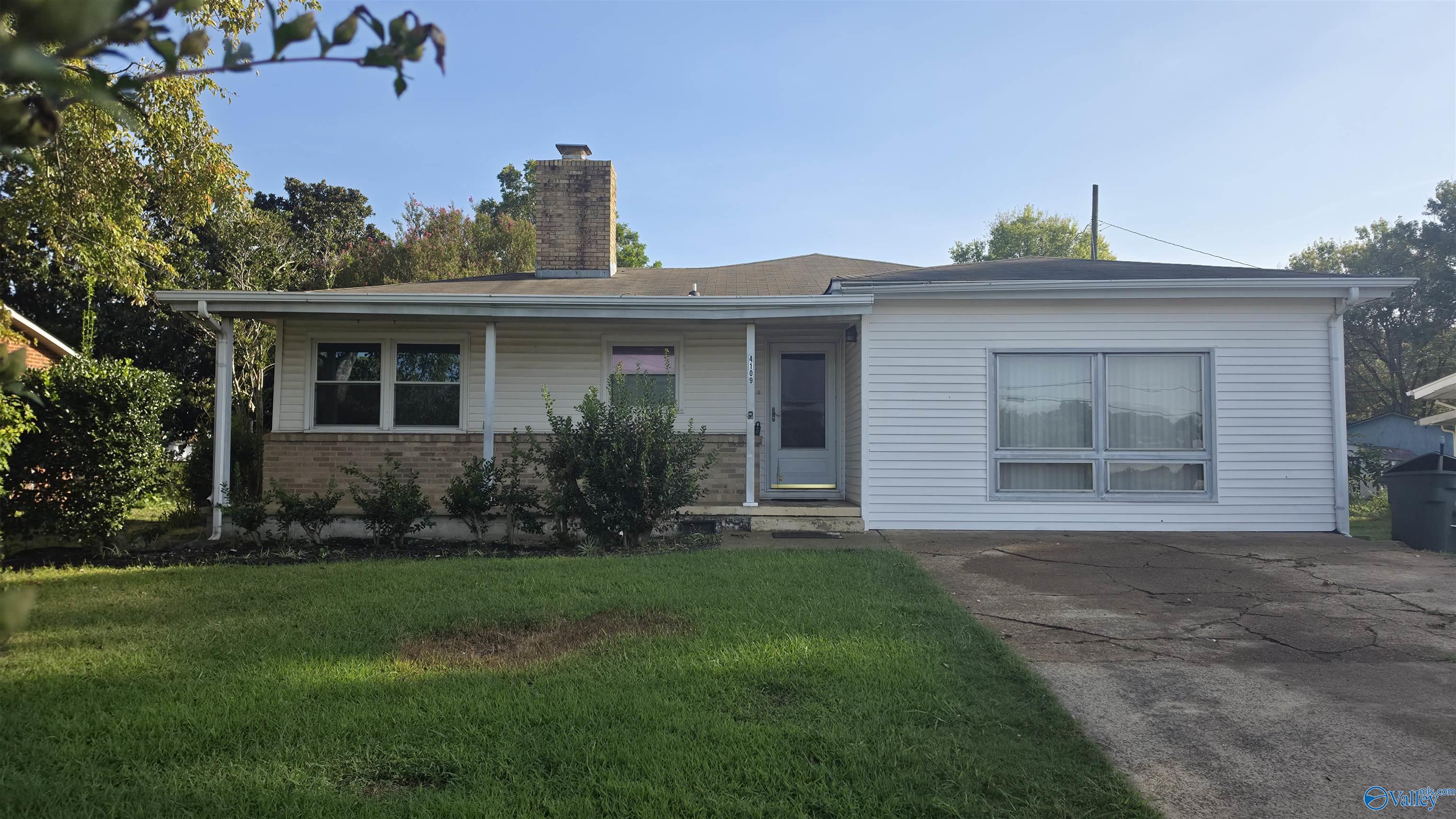 4109 Bob Wallace Avenue — photo
