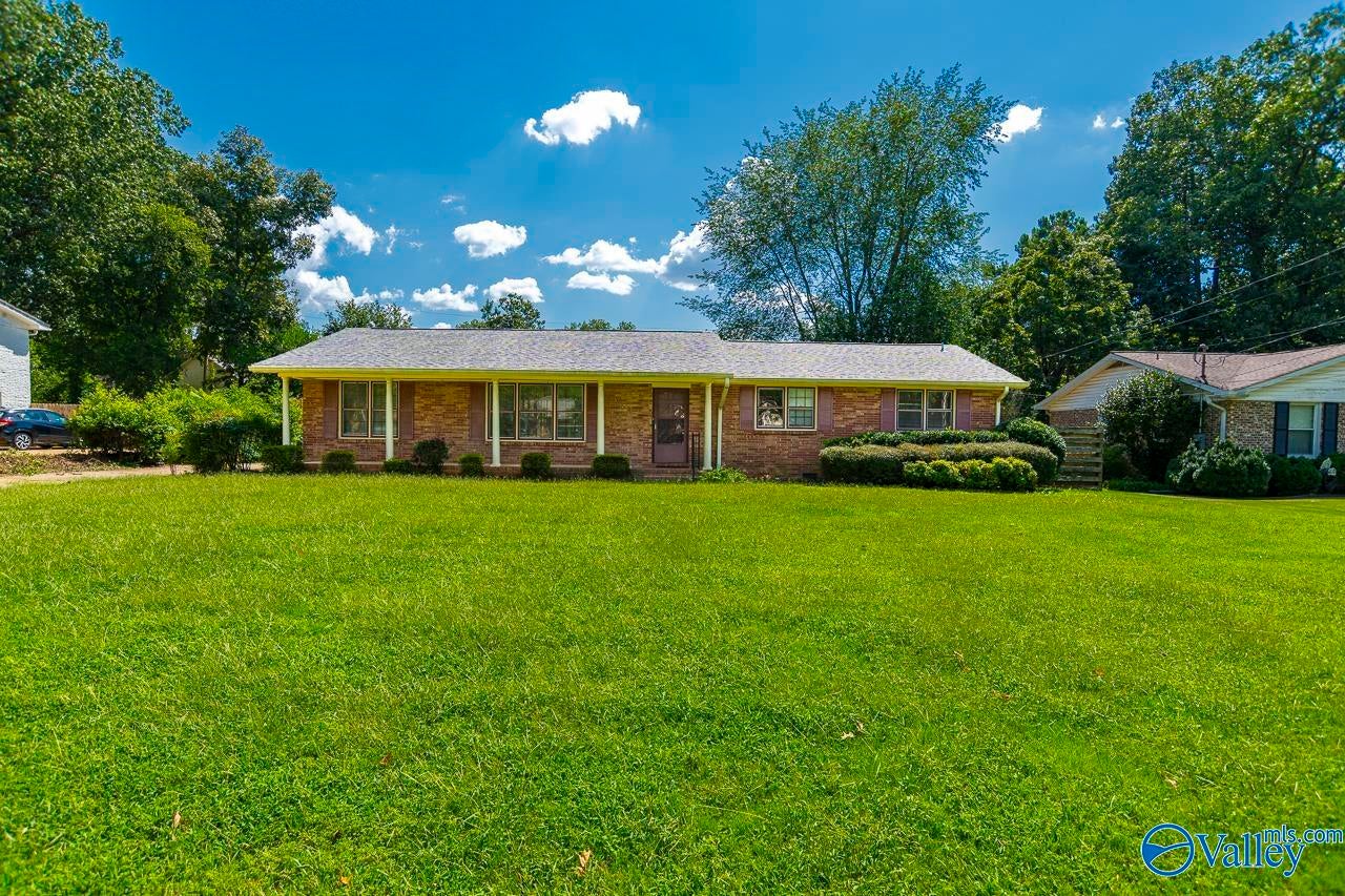 213 Jones Valley Drive — photo