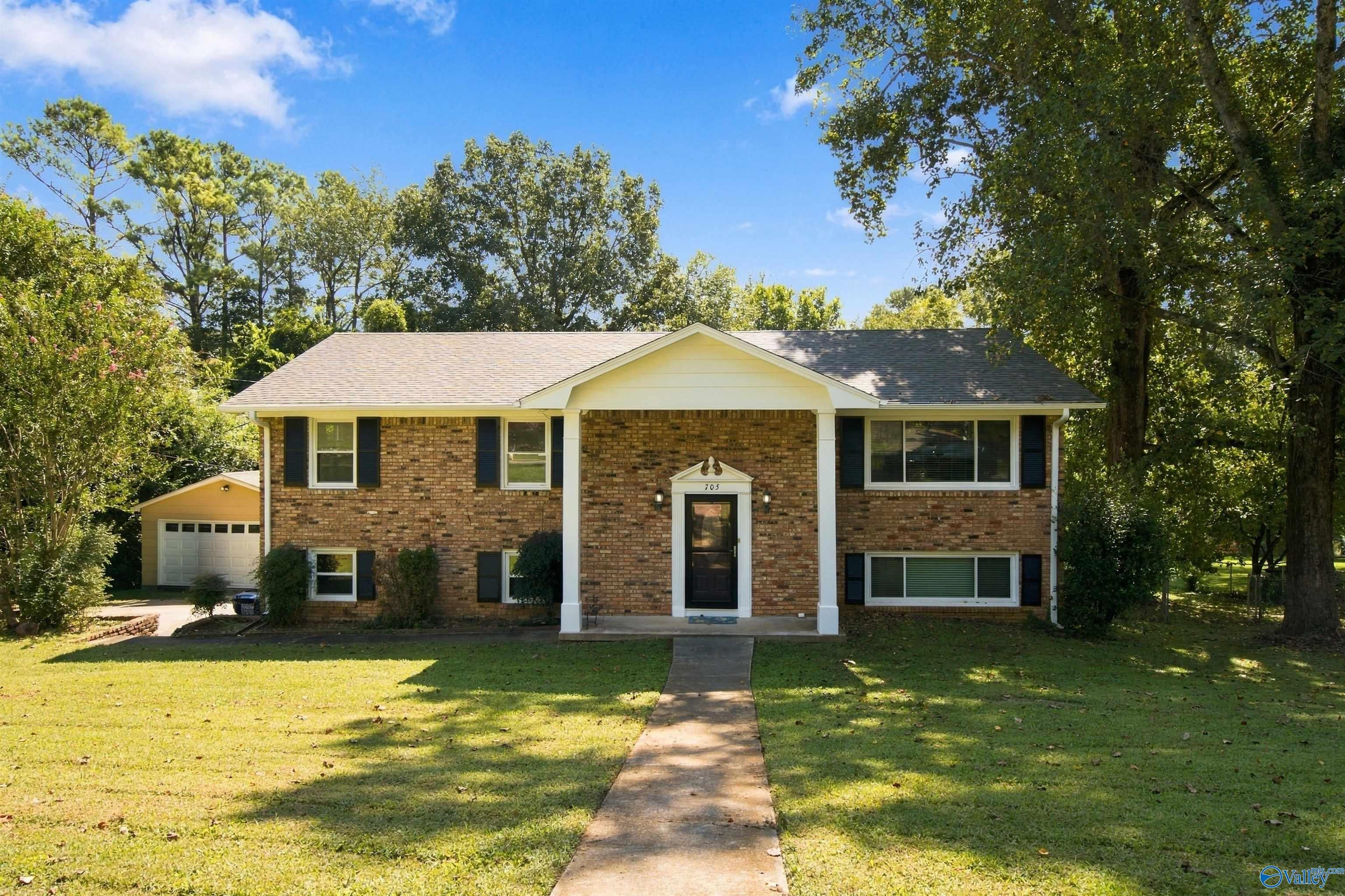 705 Owens Drive — photo