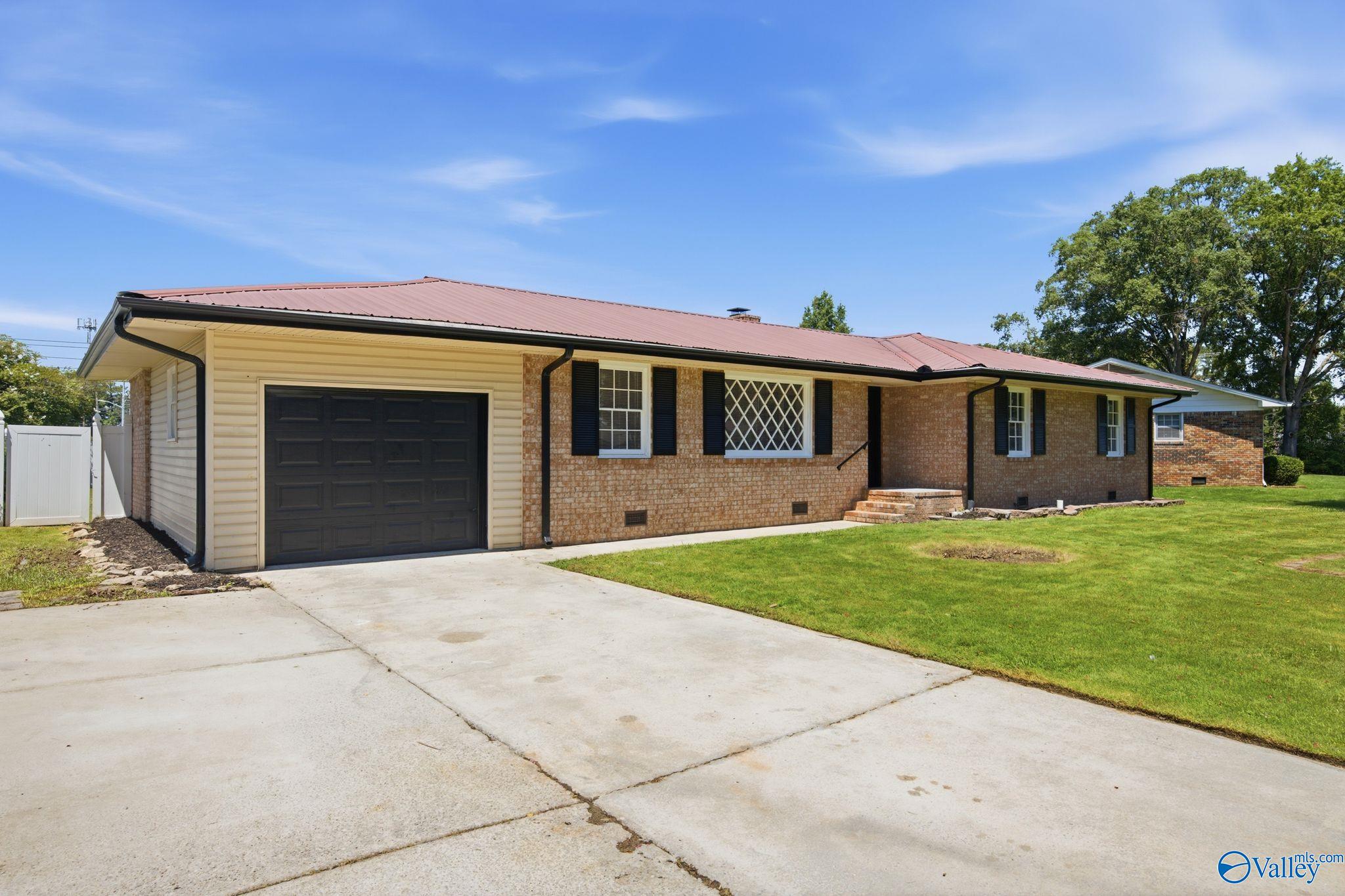 1623 Primrose Drive, Decatur, AL 35603 — photo 3
