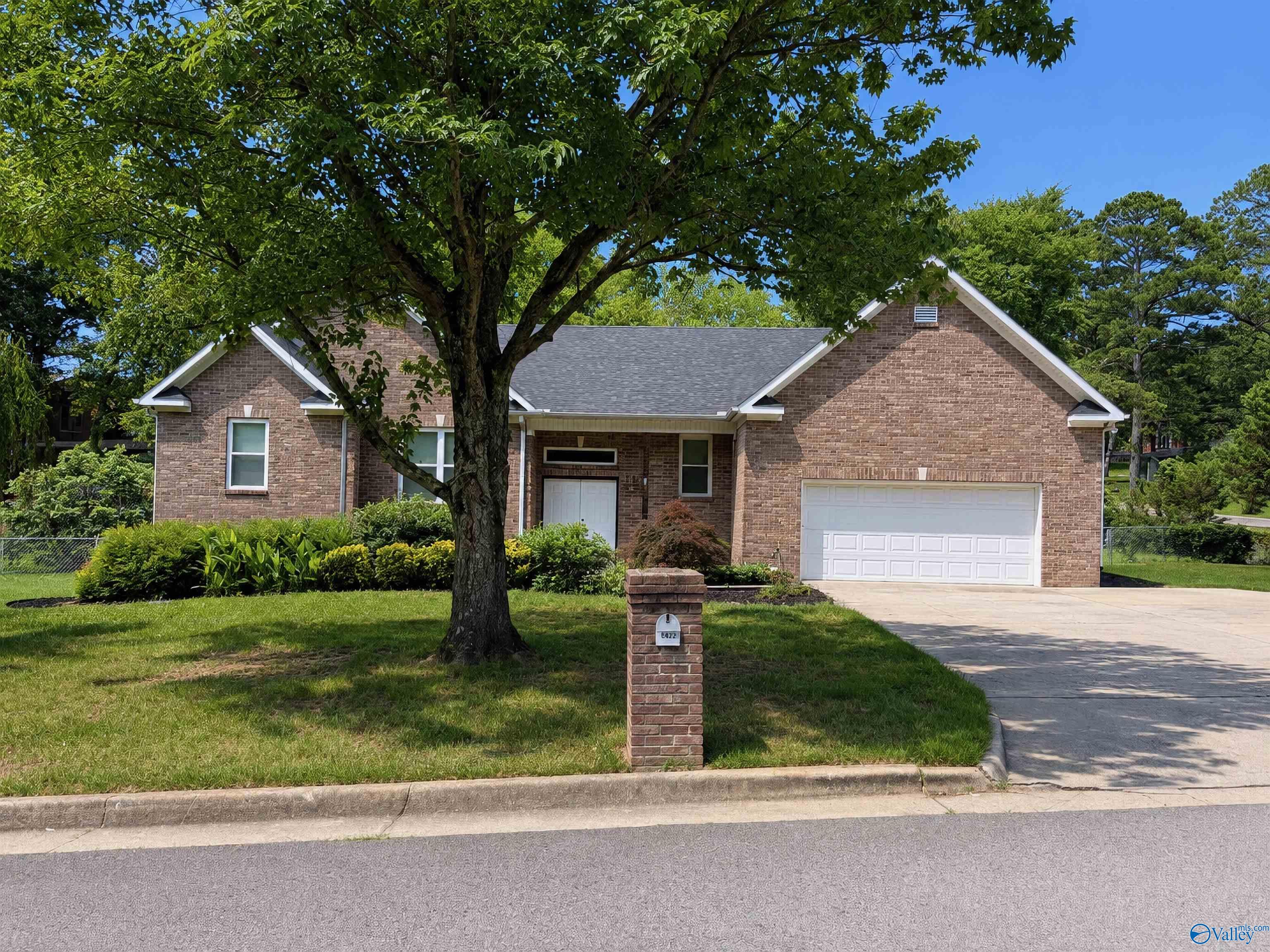 3326 Valley Forge Road, Decatur, AL 35603 — photo 2